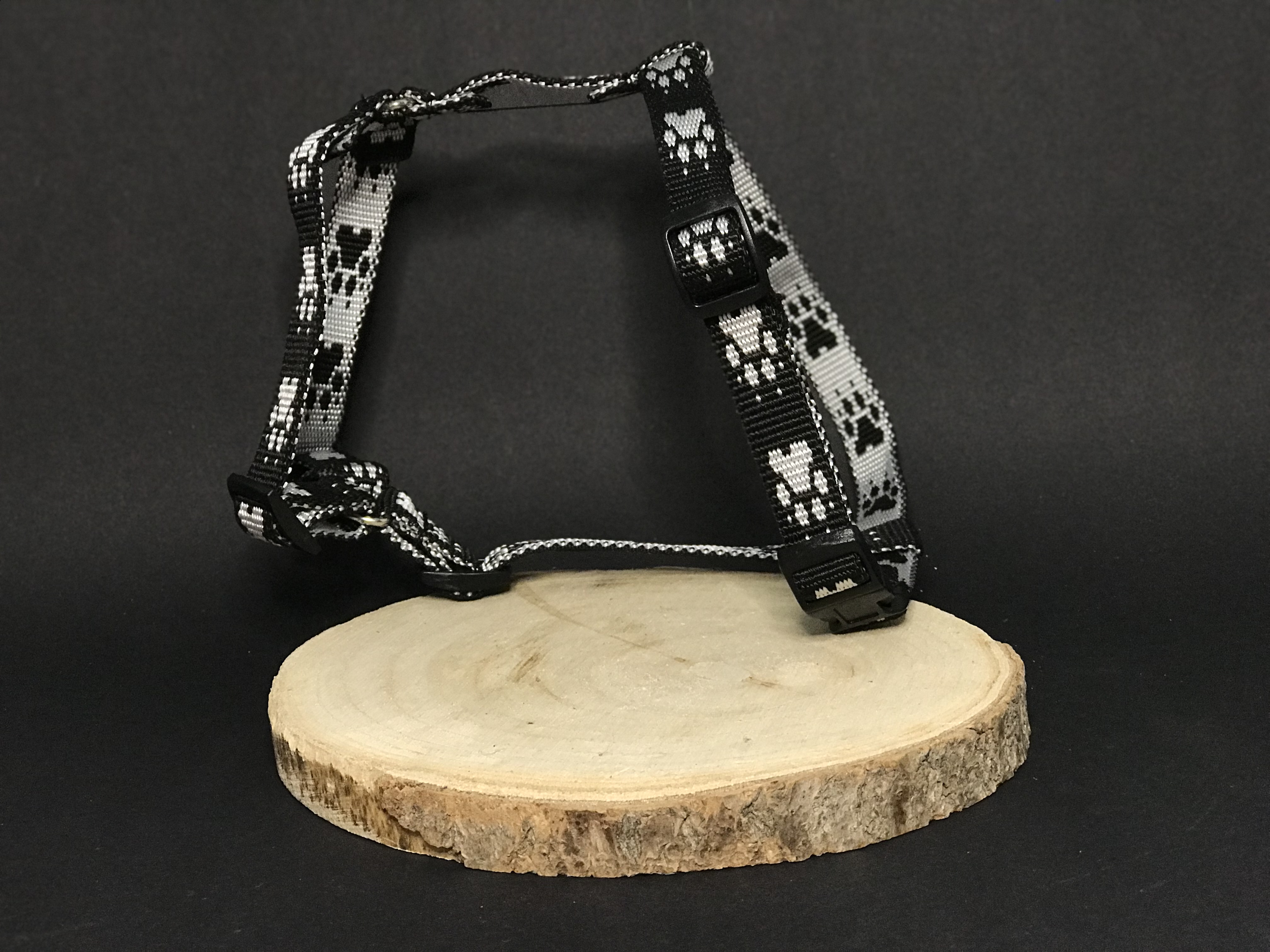 Palkar klasický postroj pre psov 28 cm - 45 cm veľ. 2 čierno-biela s labkami