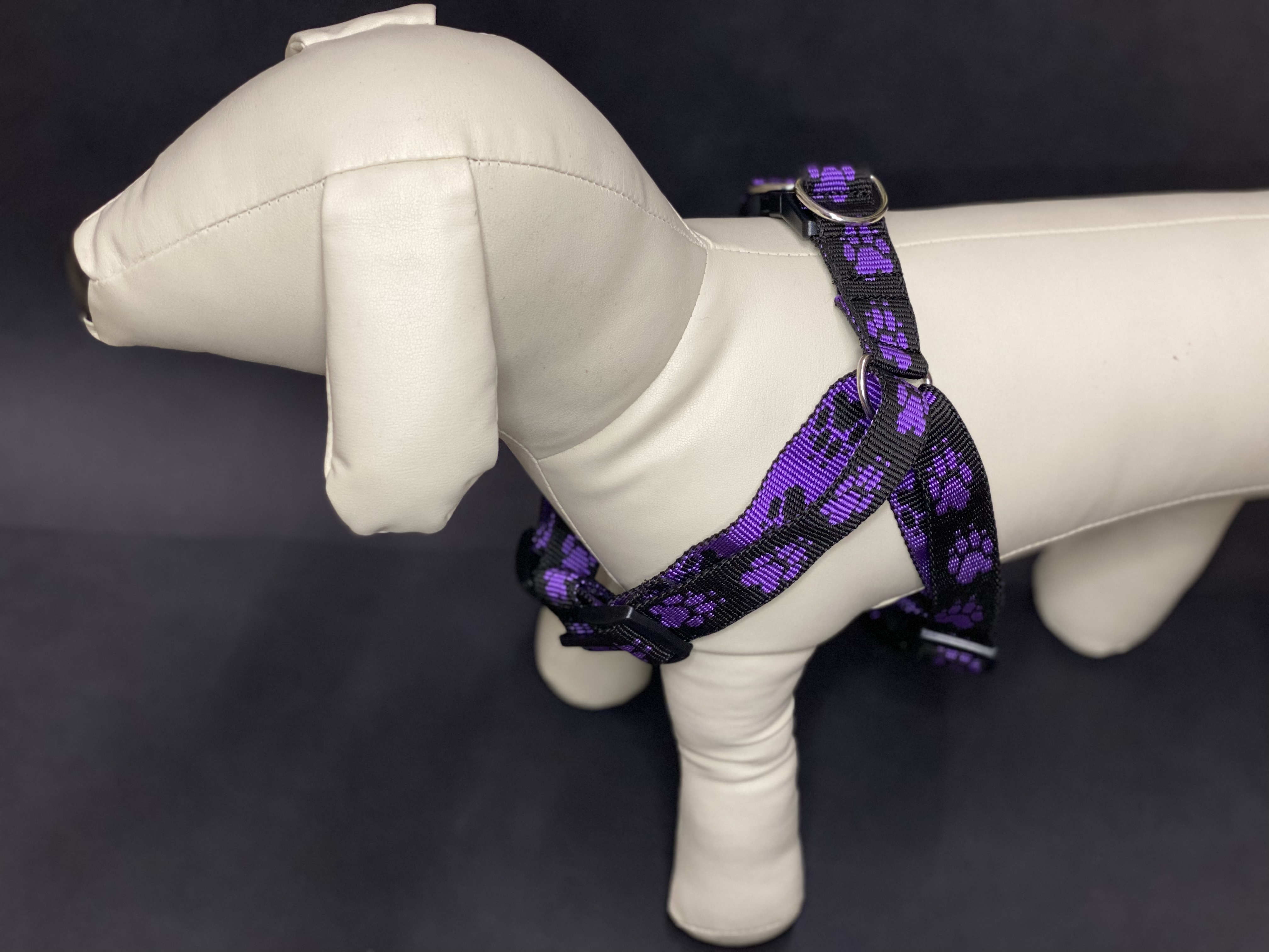 Palkar motýlik postroj pre psov 50 cm - 66 cm veľ. 3 čierno-fialová s labkami