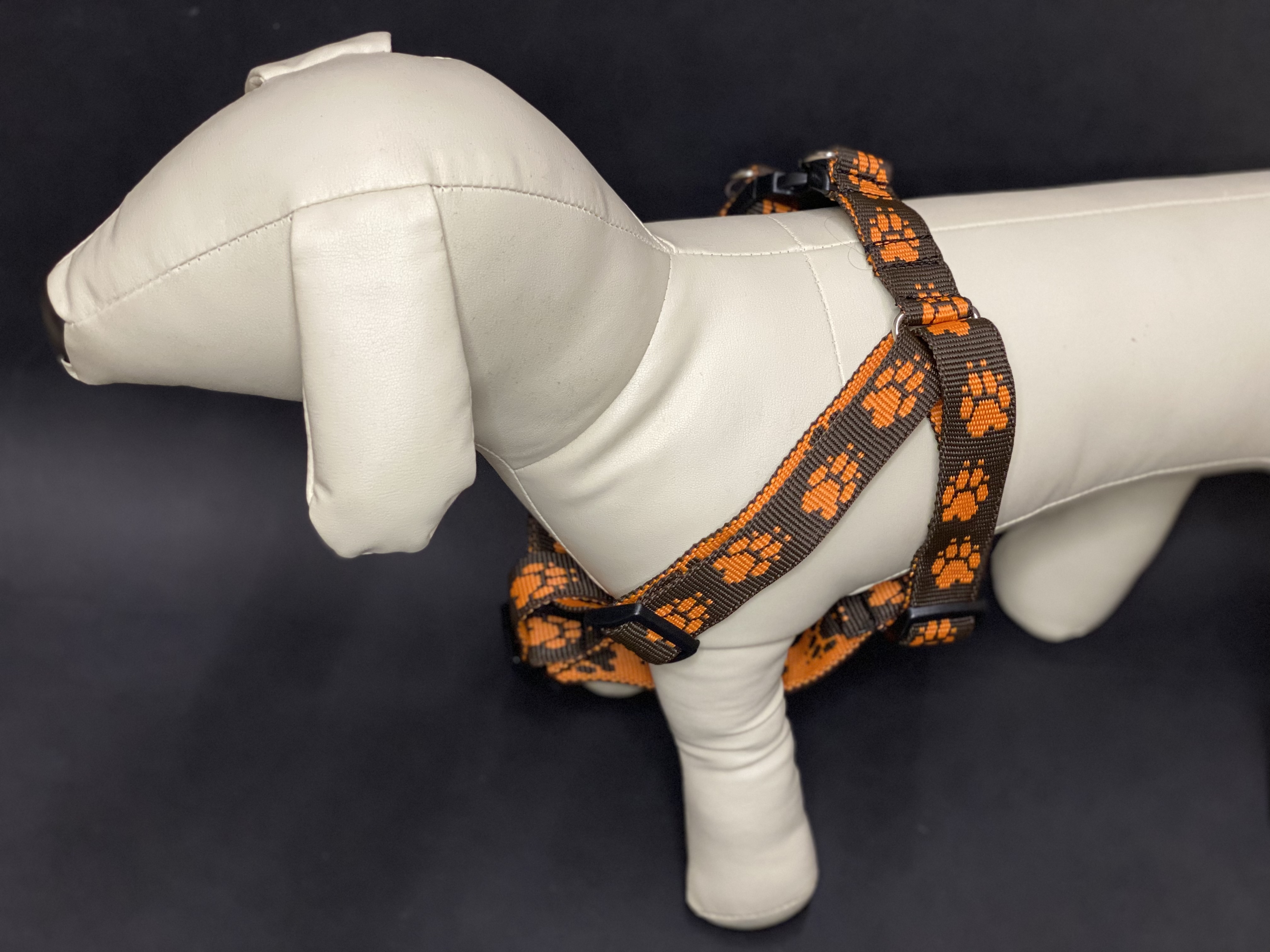 Palkar motýlik postroj pre psov 48 cm - 72 cm veľ. 4 čierno-oranžová s labkami