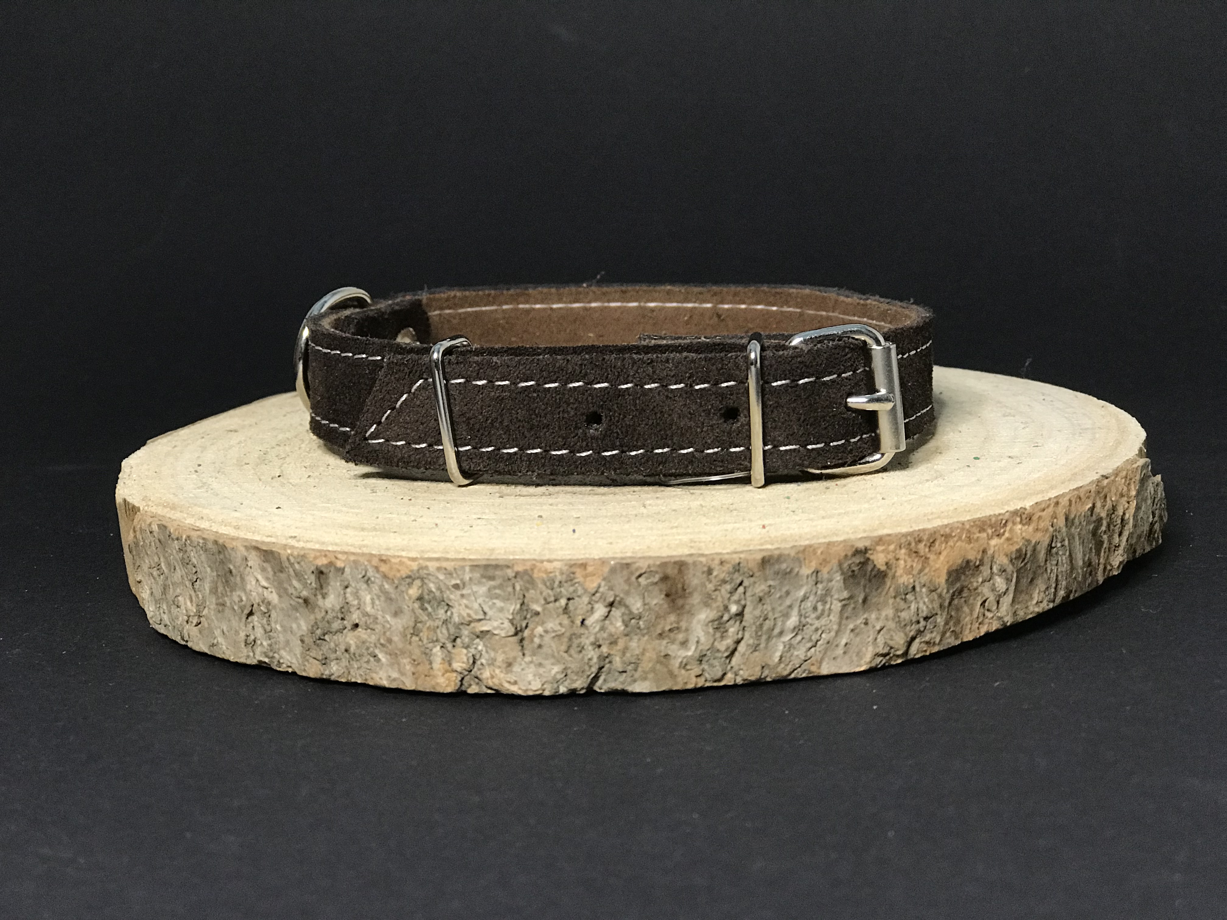 Palkár obojok z velúrovej kože pre psov 40 cm x 18 mm hnedá