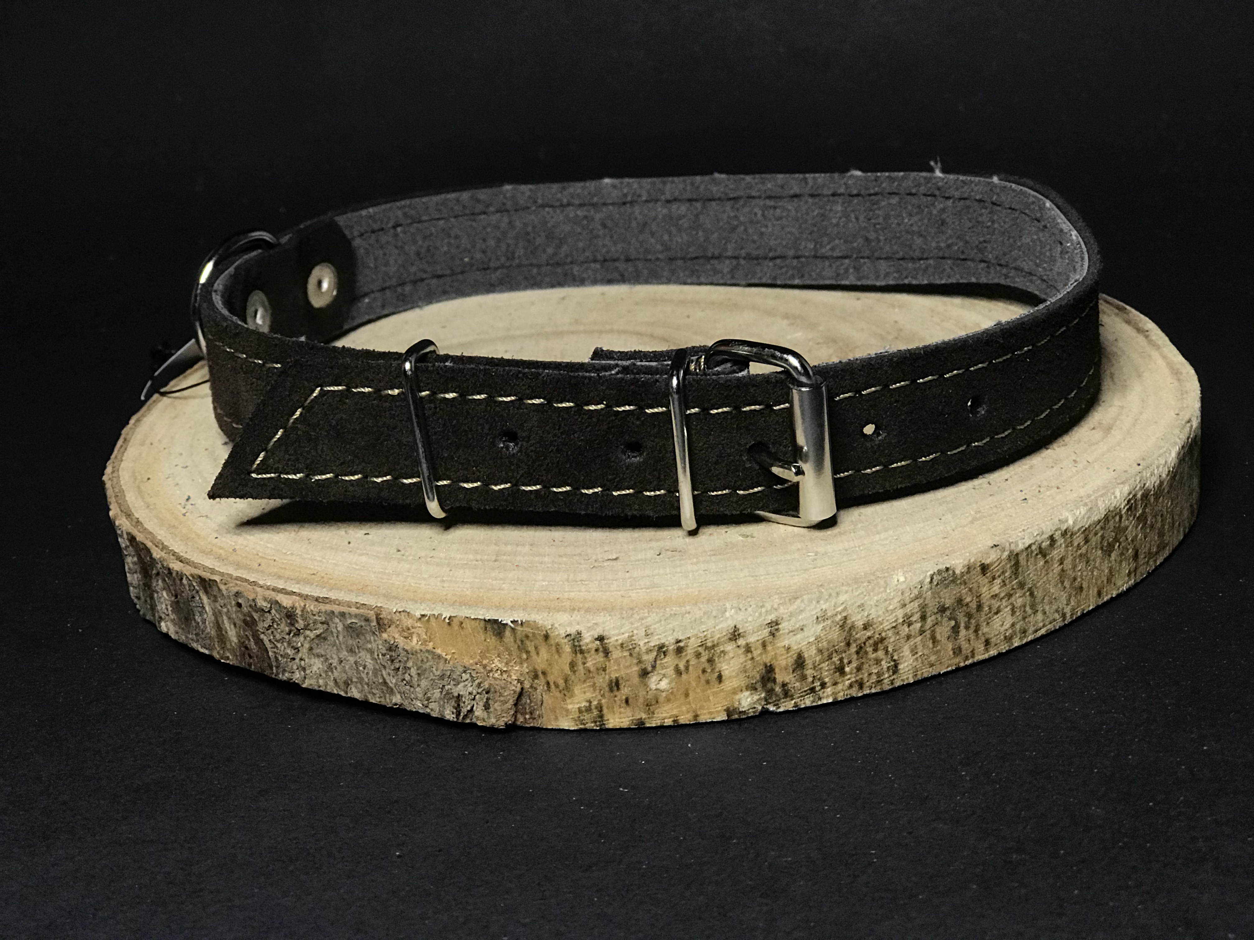 Palkar obojok z velúrovej kože pre psov 45 cm x 20 mm hnedá