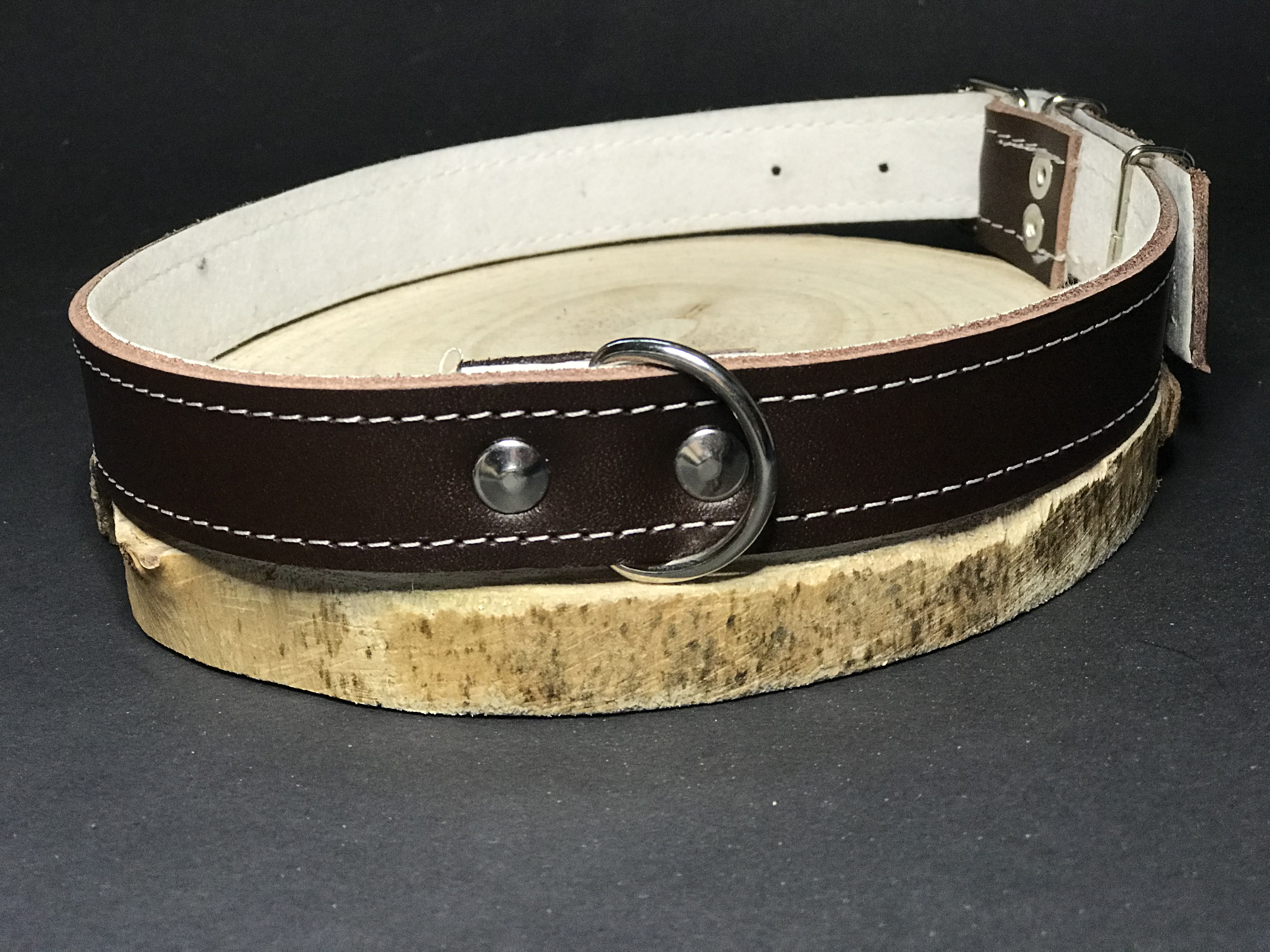 Palkar obojok z kože hladenice pre psov 65 cm x 26 mm hnedý