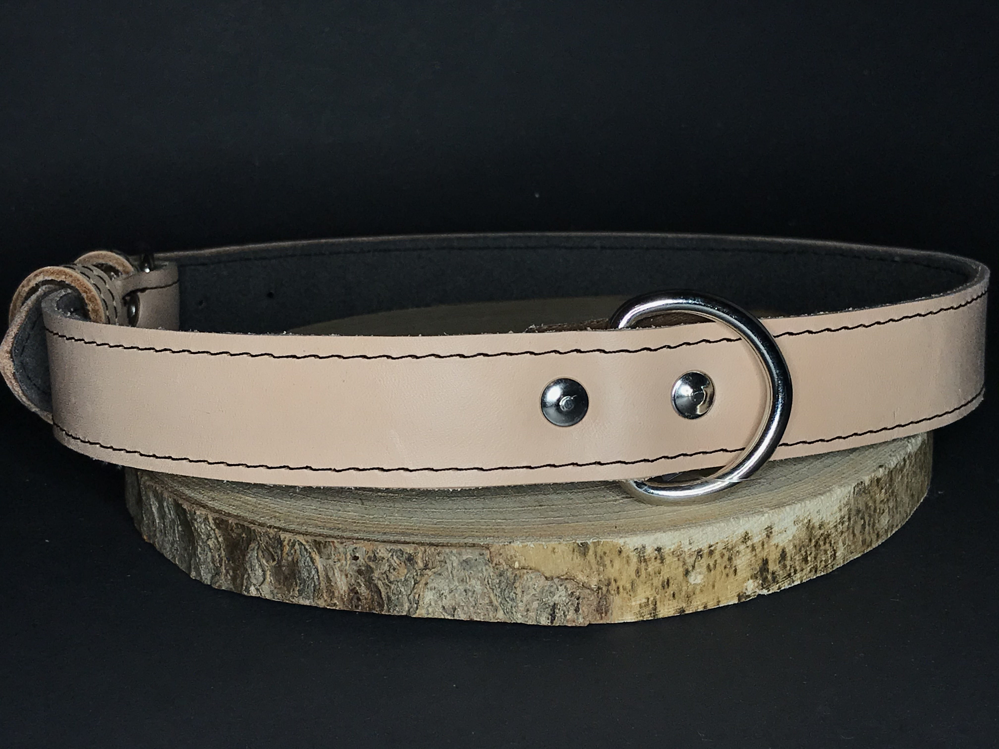 Palkar obojok z kože hladenice pre psov 75 cm x 30 mm prírodný