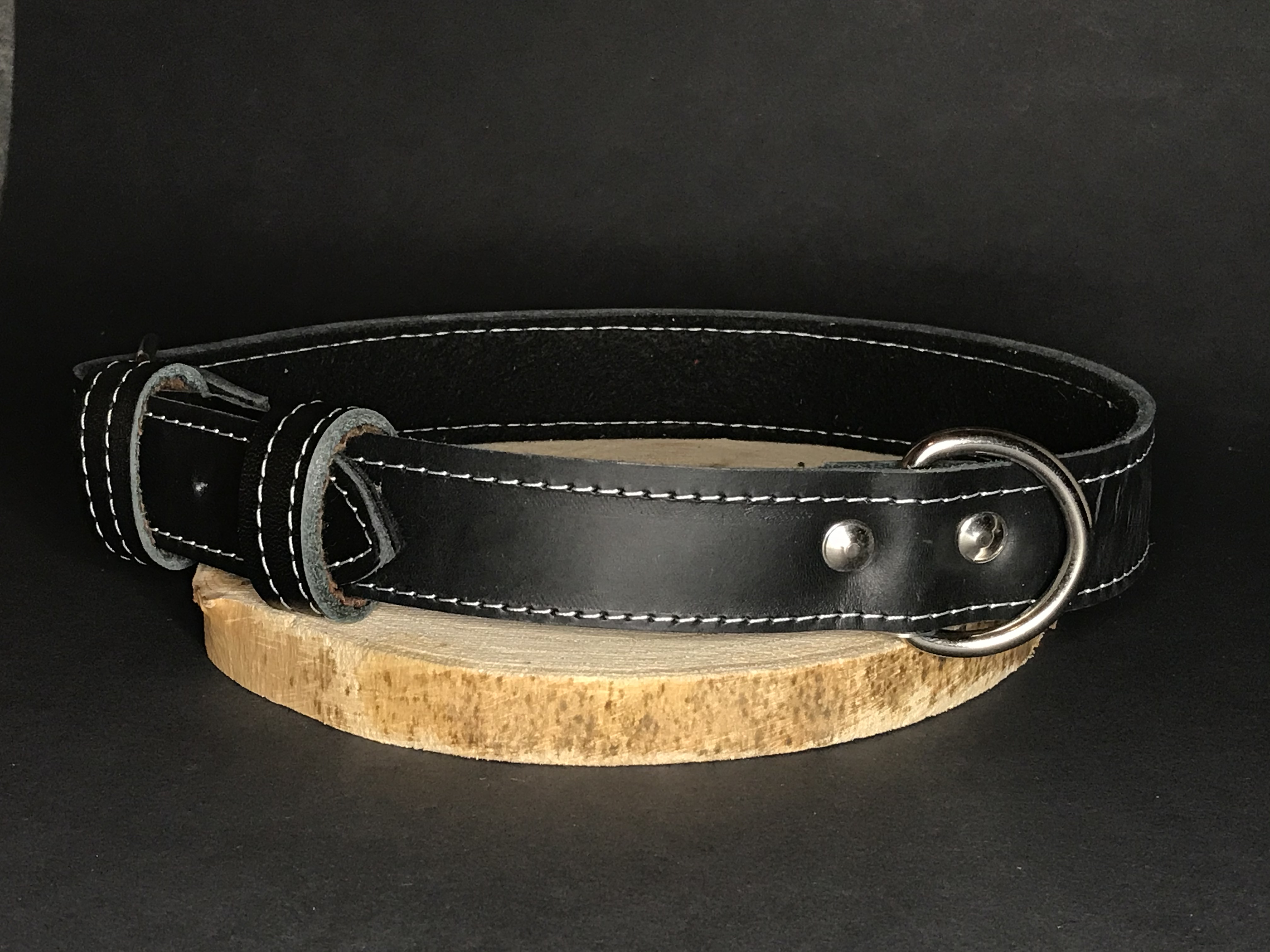 Palkar obojok z kože hladenice pre psov 80 cm x 30 mm čierny