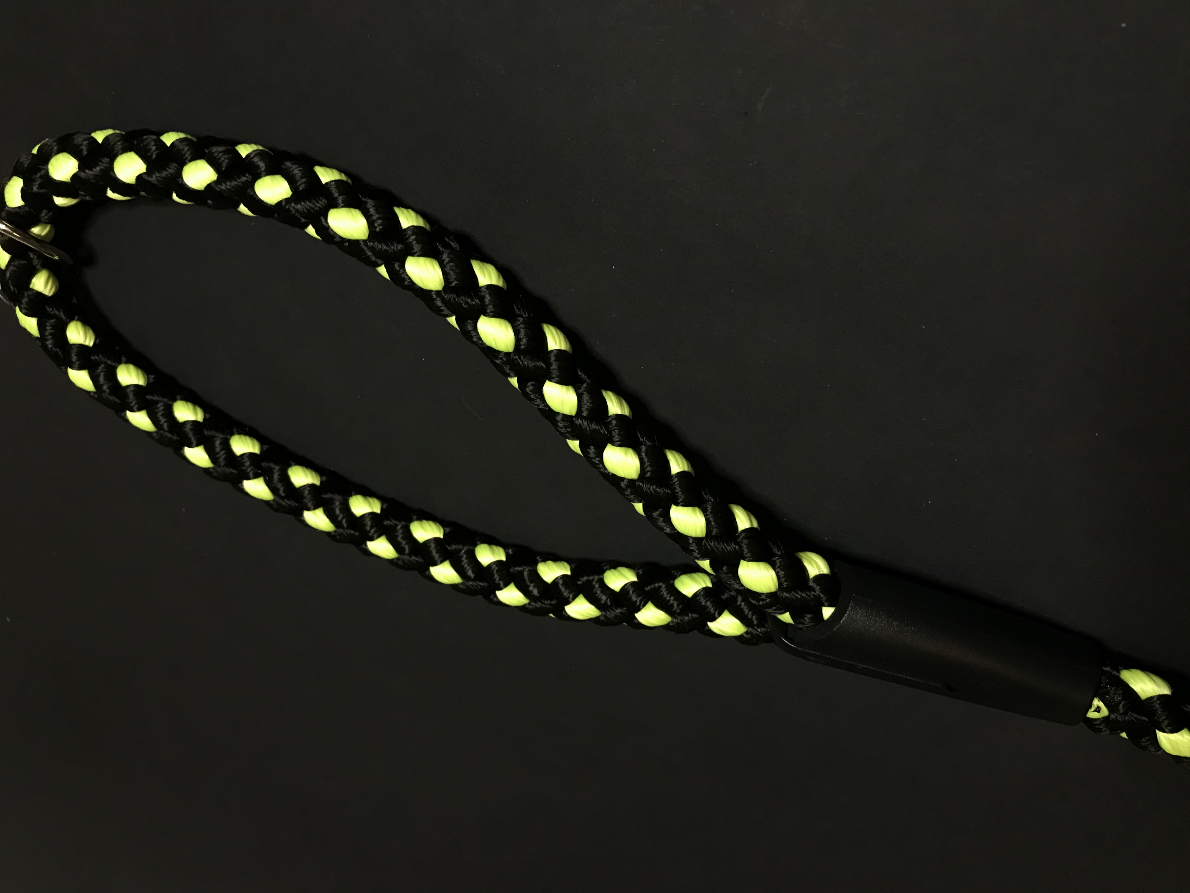 Palkar vodítko pre psov 150 cm x 14 mm čierno-fosforová
