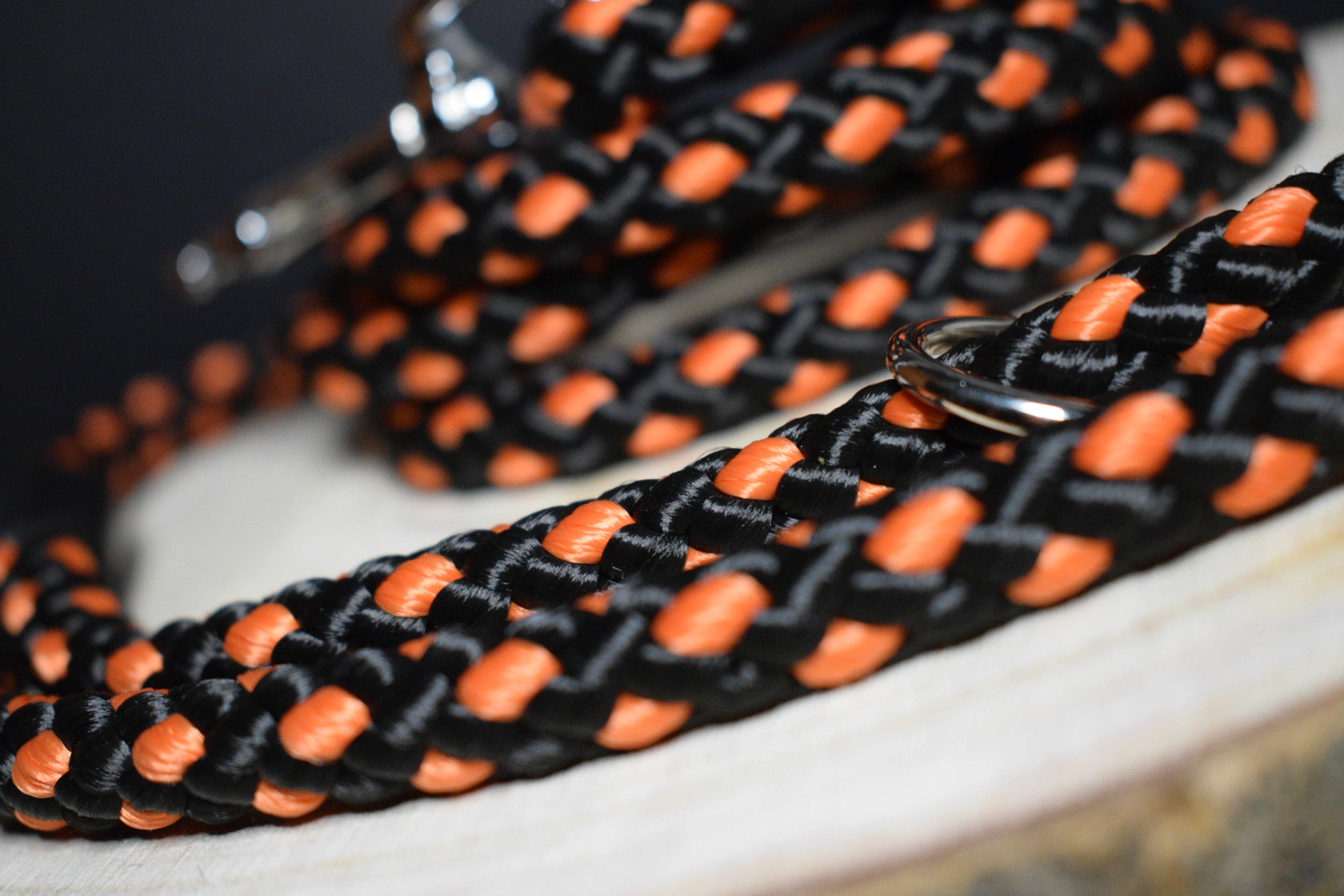 Palkar vodítko pre psov 150 cm x 10 mm čierno-oranžová