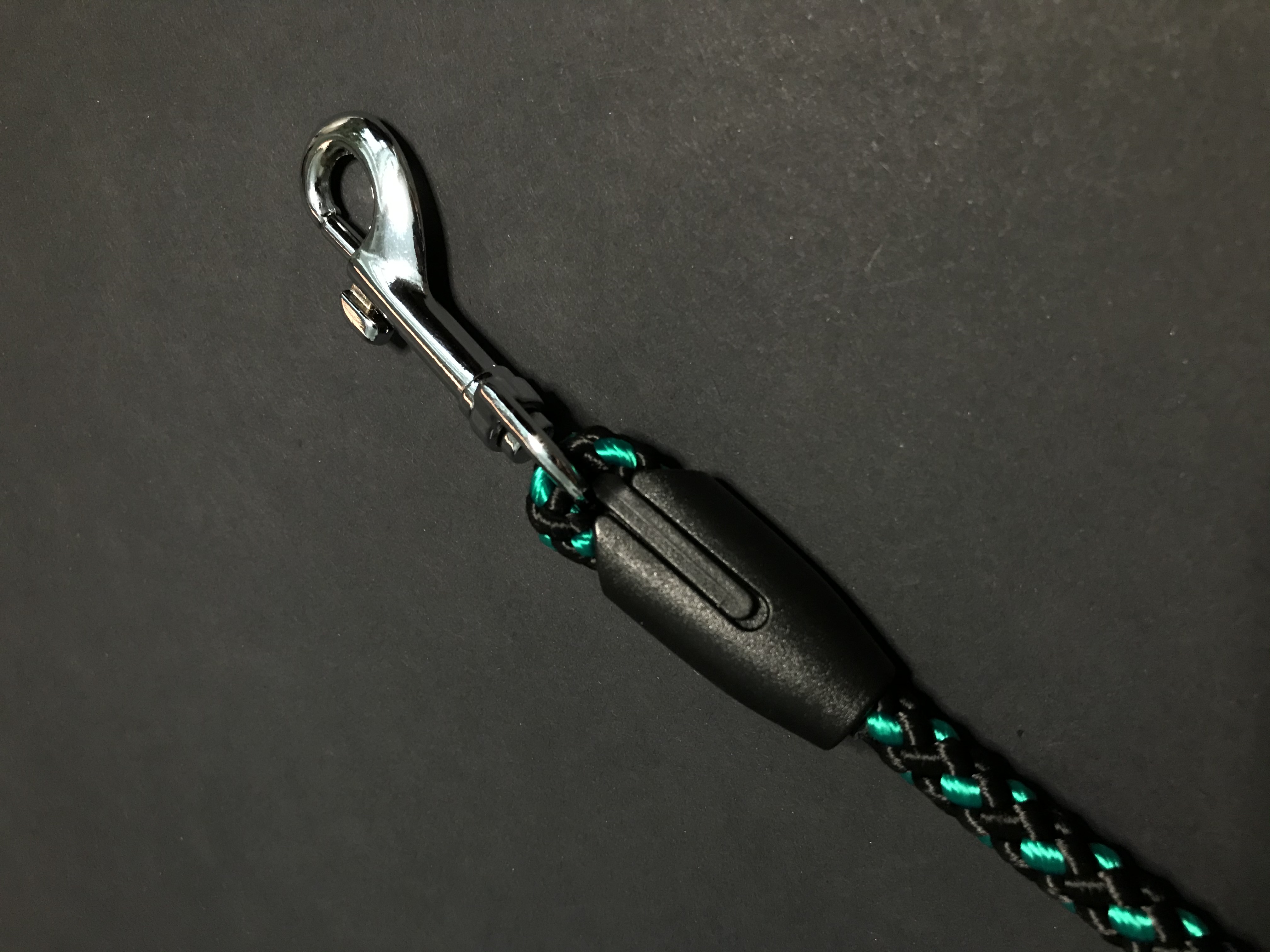 Palkar prepínacie vodítko pre psov 250 cm x 8 mm čierno-zelená