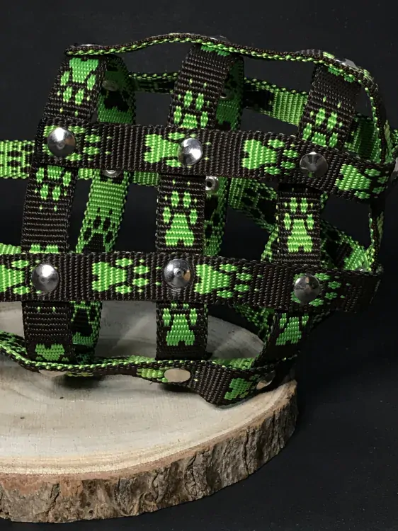 Palkar nylonový náhubok pre psov veľ. 4 30 cm x 11 cm čierno-zelená