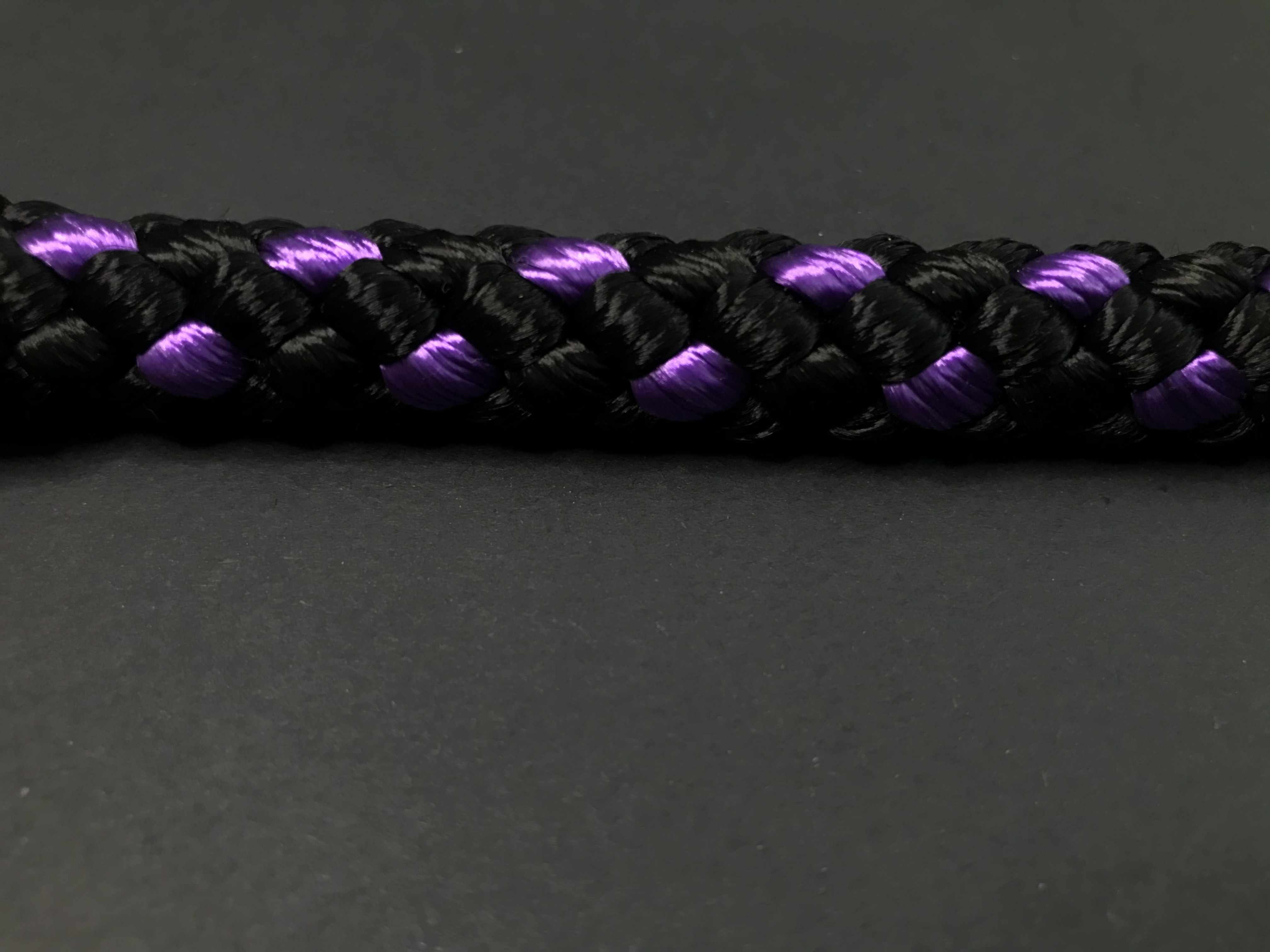 Palkar vodítko rozdvojka pre psov 50 cm x 14 mm čierno-fialová