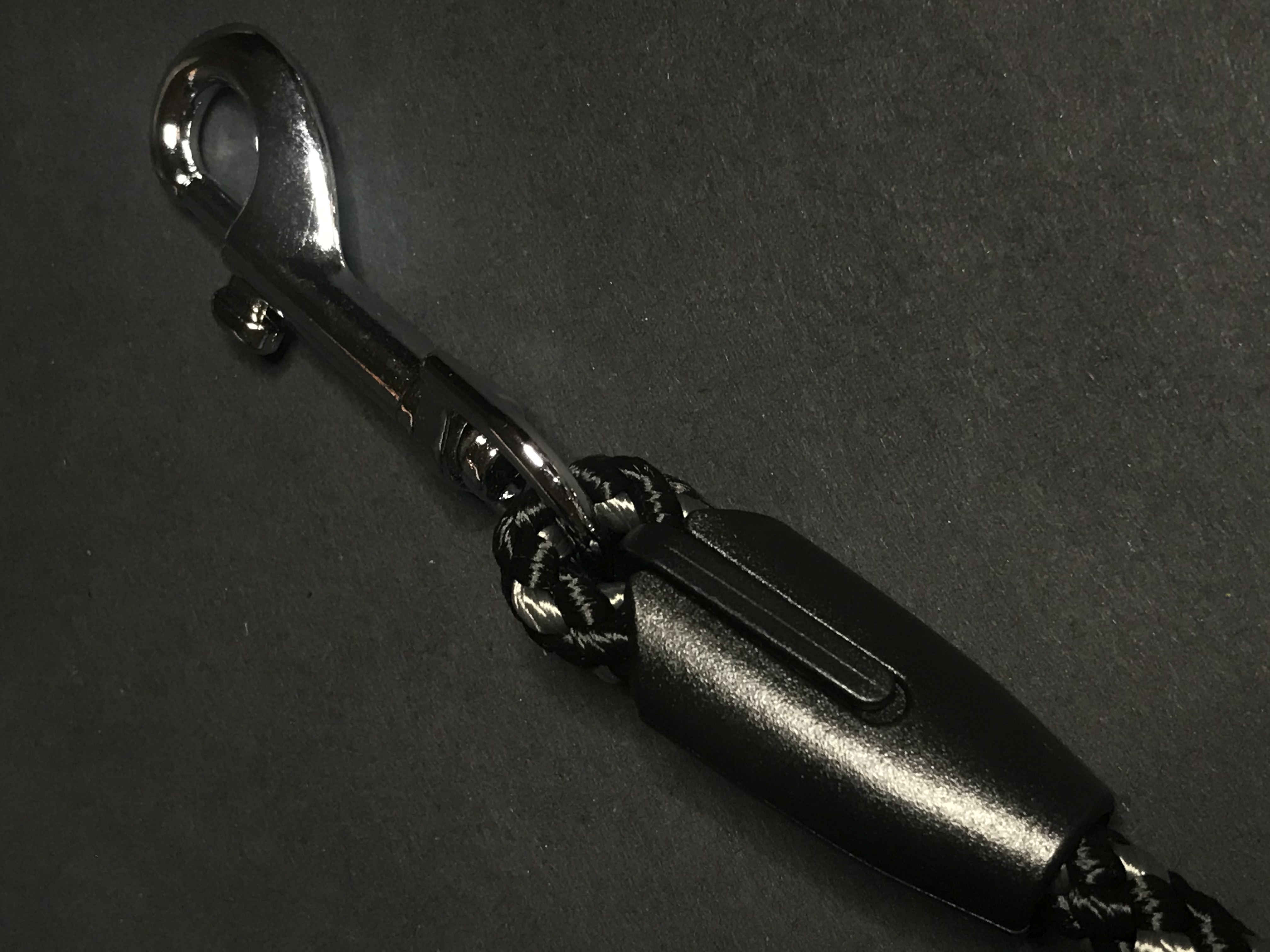 Palkar vodítko rozdvojka pre psov 40 cm x 8 mm čierno-šedá