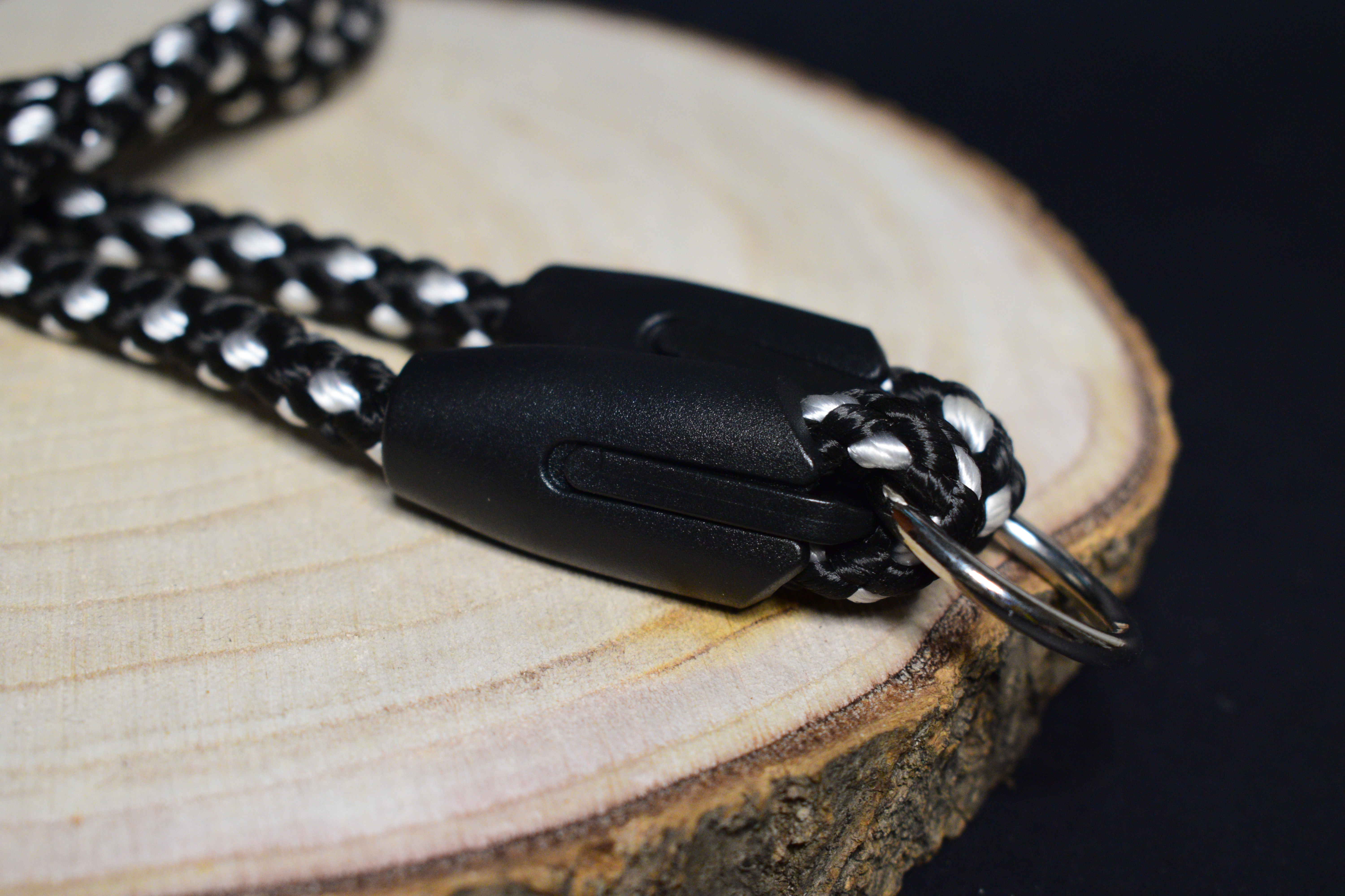 Palkar vodítko rozdvojka pre psov 40 cm x 8 mm čierno-biela