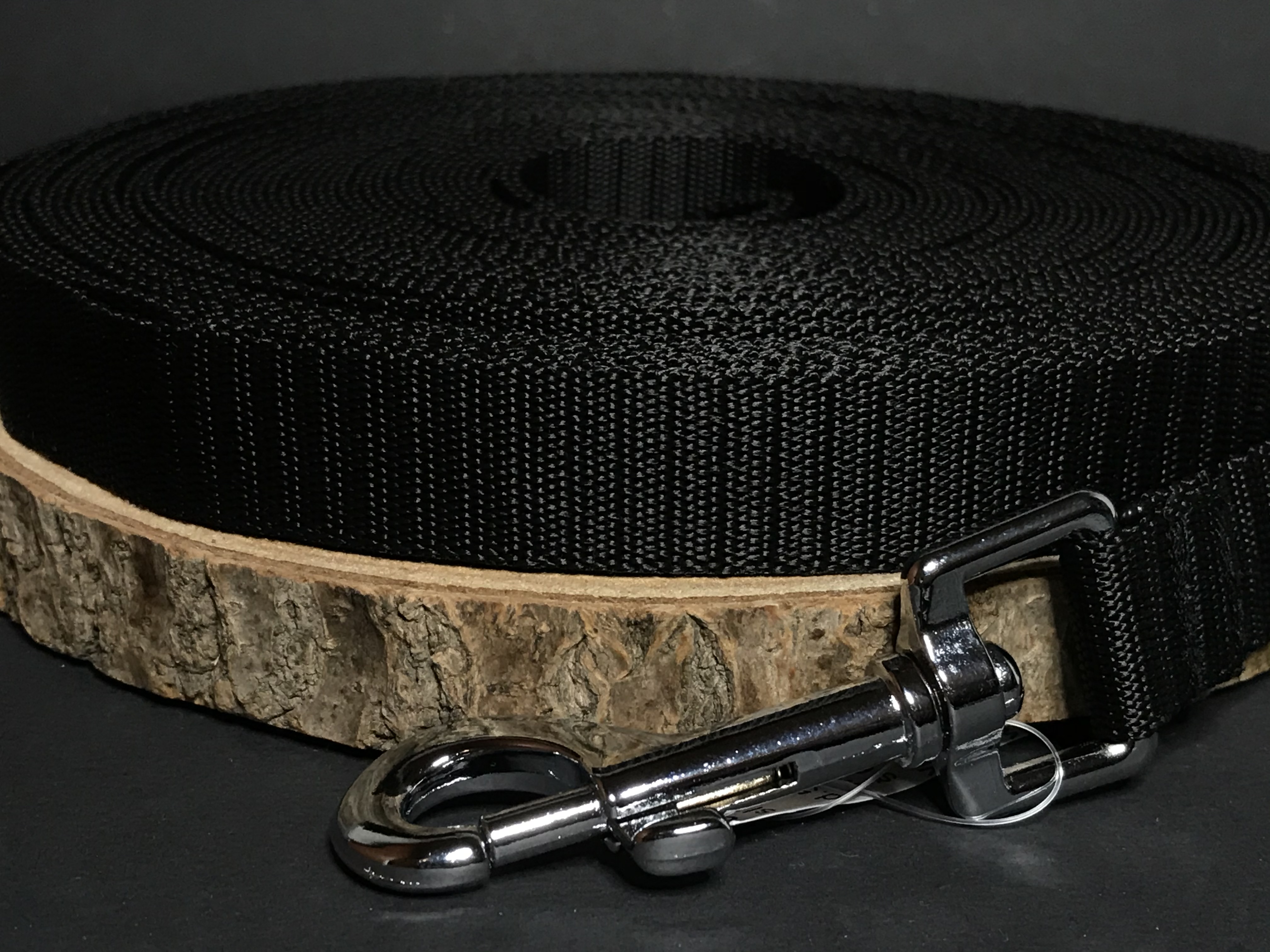 Palkar vodítko stopovacie z popruhu pre psov 15 m x 20 mm čierna