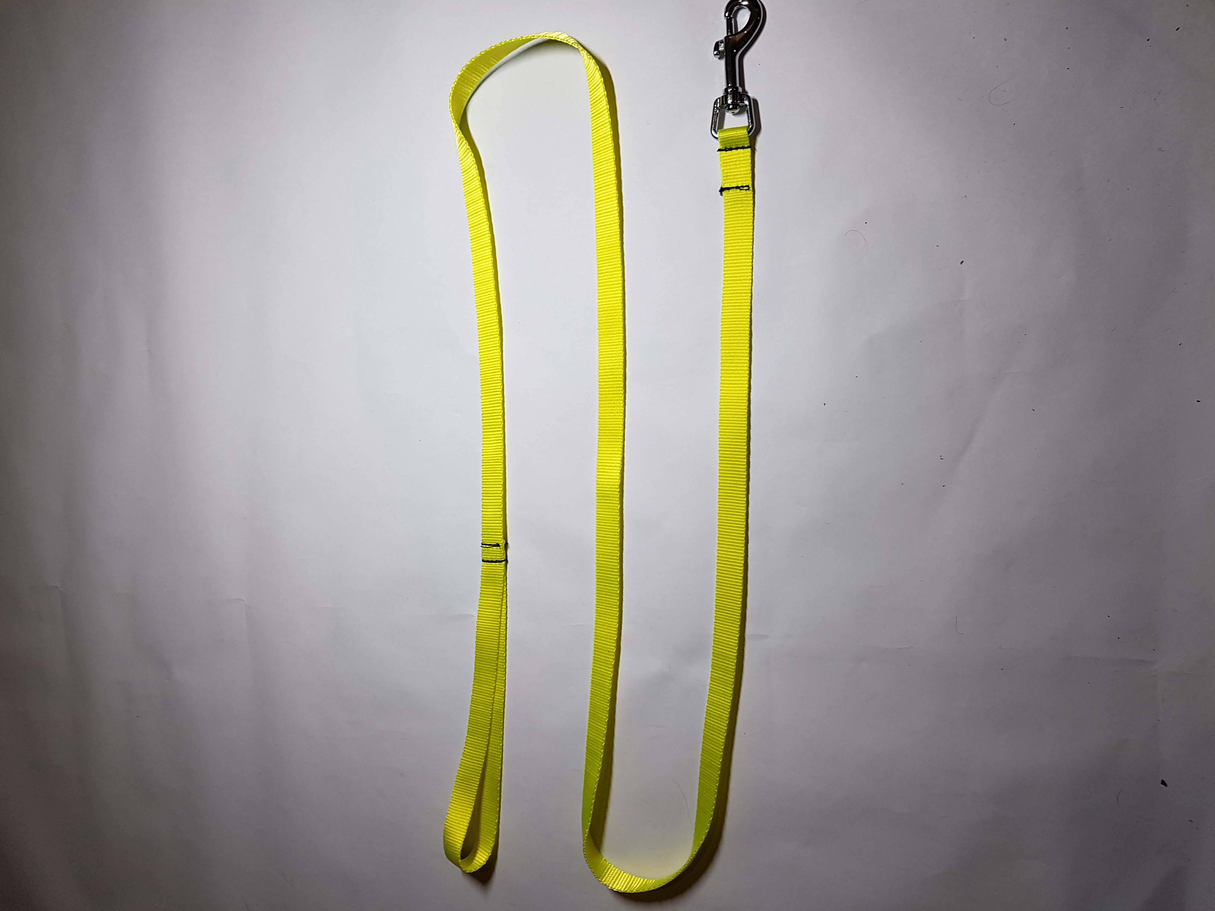 Palkar vodítko z popruhu pre psov 150 cm x 16 mm neónová