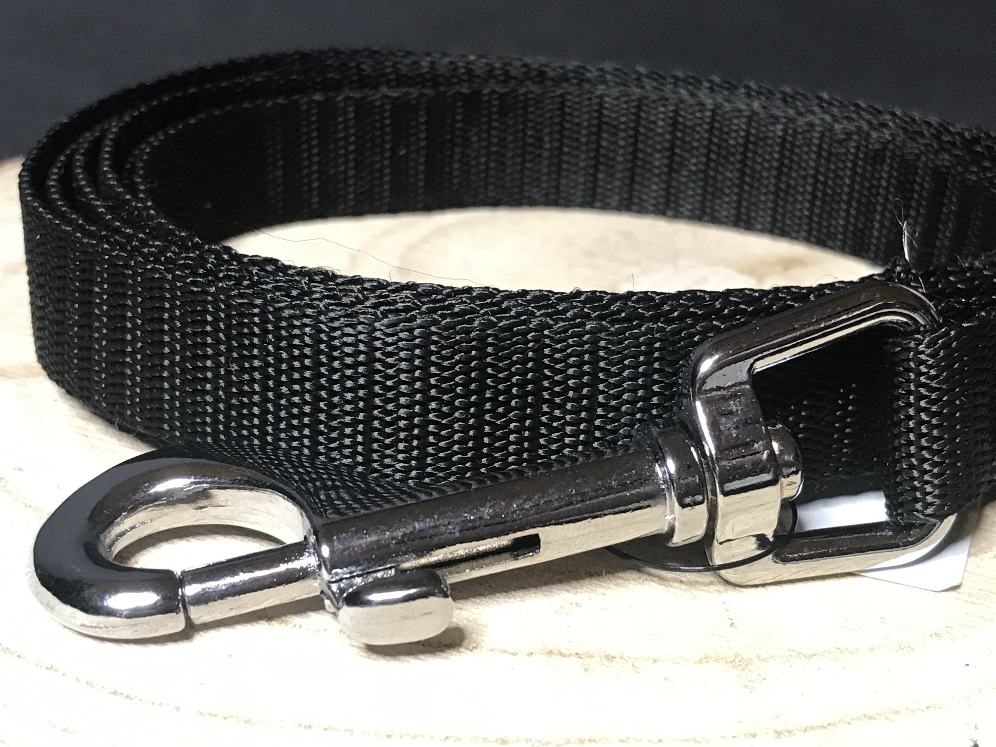 Palkar vodítko z popruhu pre psov 150 cm x 16 mm čierna