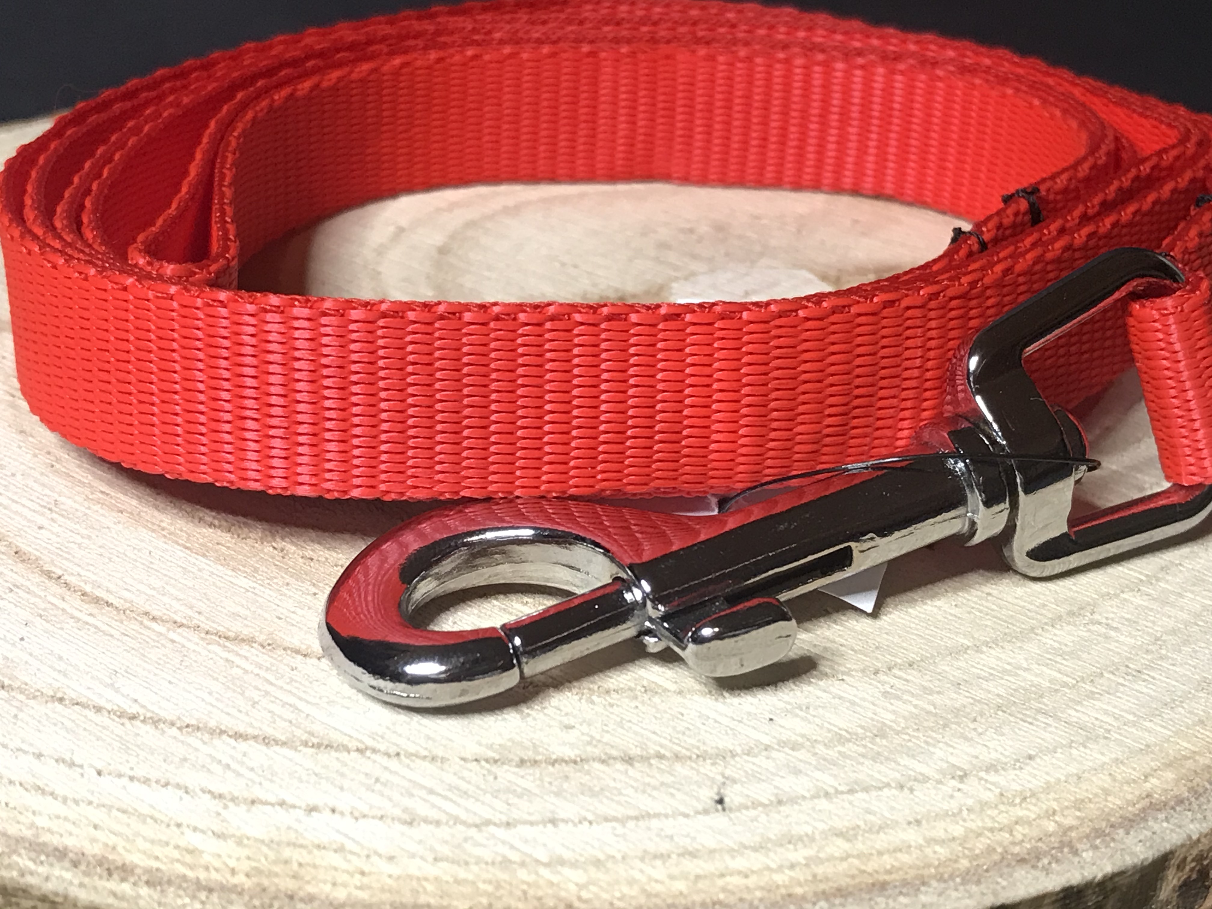 Palkar vodítko z popruhu pre psov 150 cm x 16 mm červená