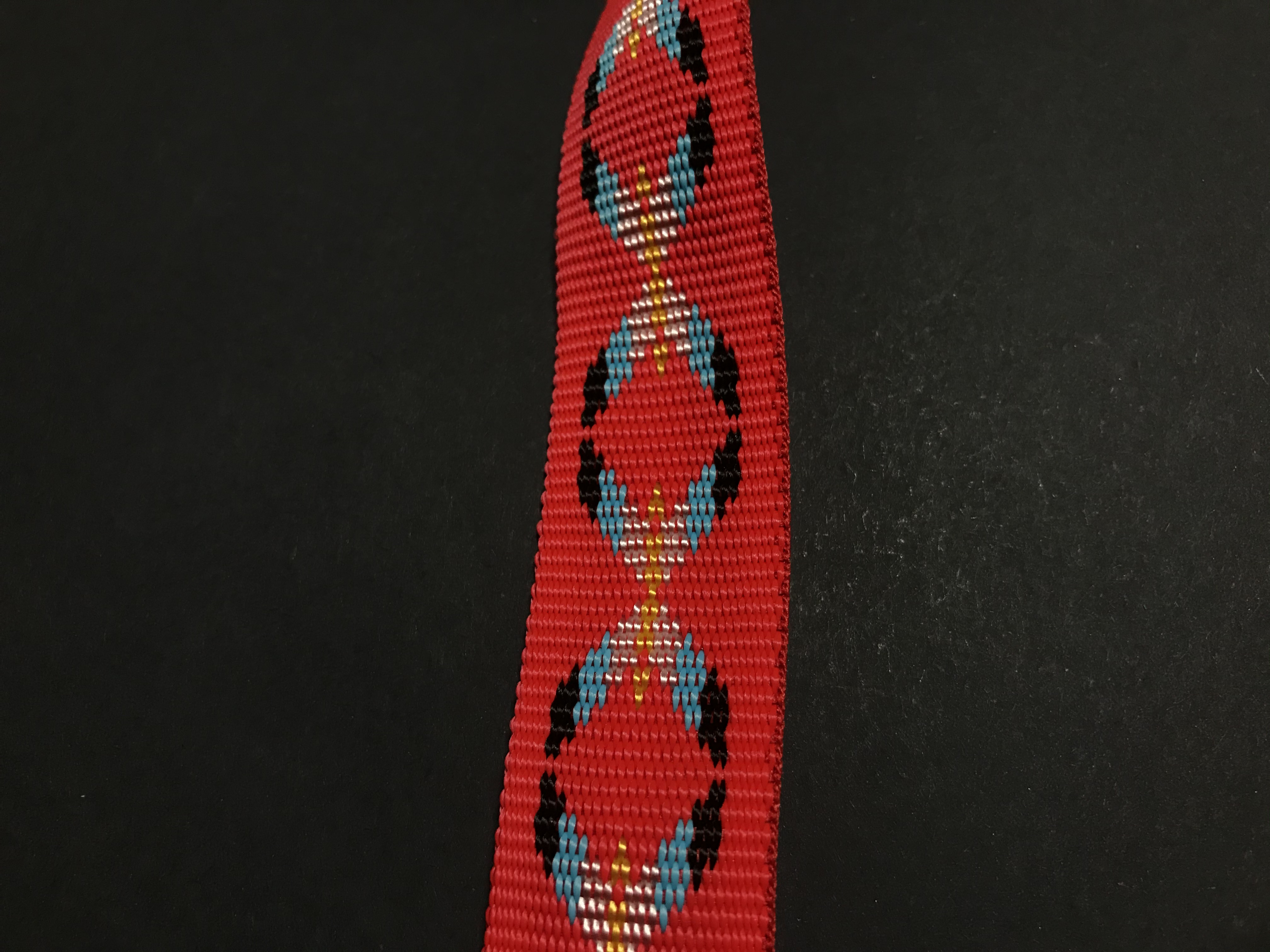 Palkar vodítko z popruhu pre psov 150 cm x 25 mm červená s indiánom
