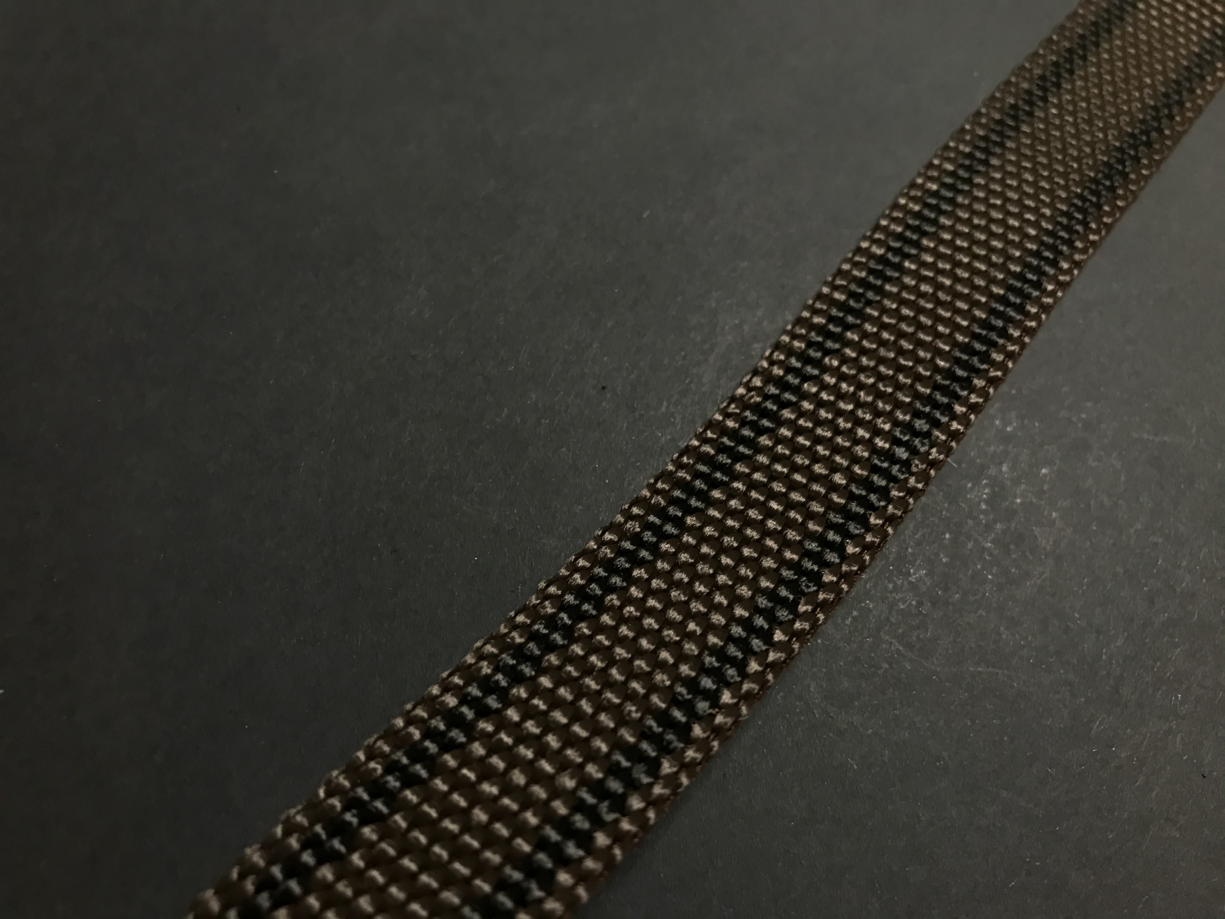 Palkar vodítko z popruhu pre psov 150 cm x 25 mm hnedá s páskami