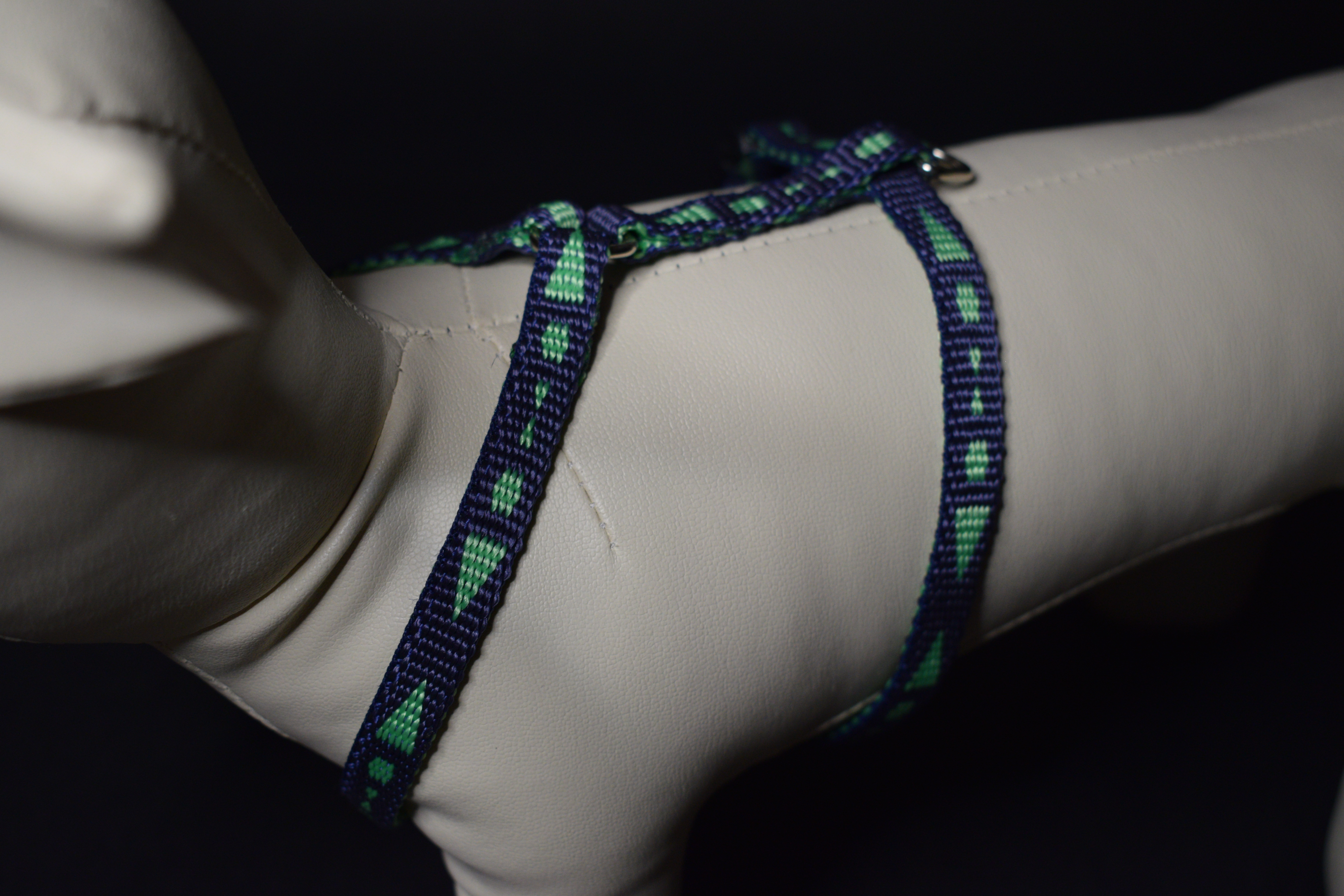 Palkar klasický postroj pre psov 22 cm - 40 cm veľ. 1 fialovo-zelená s šípkami