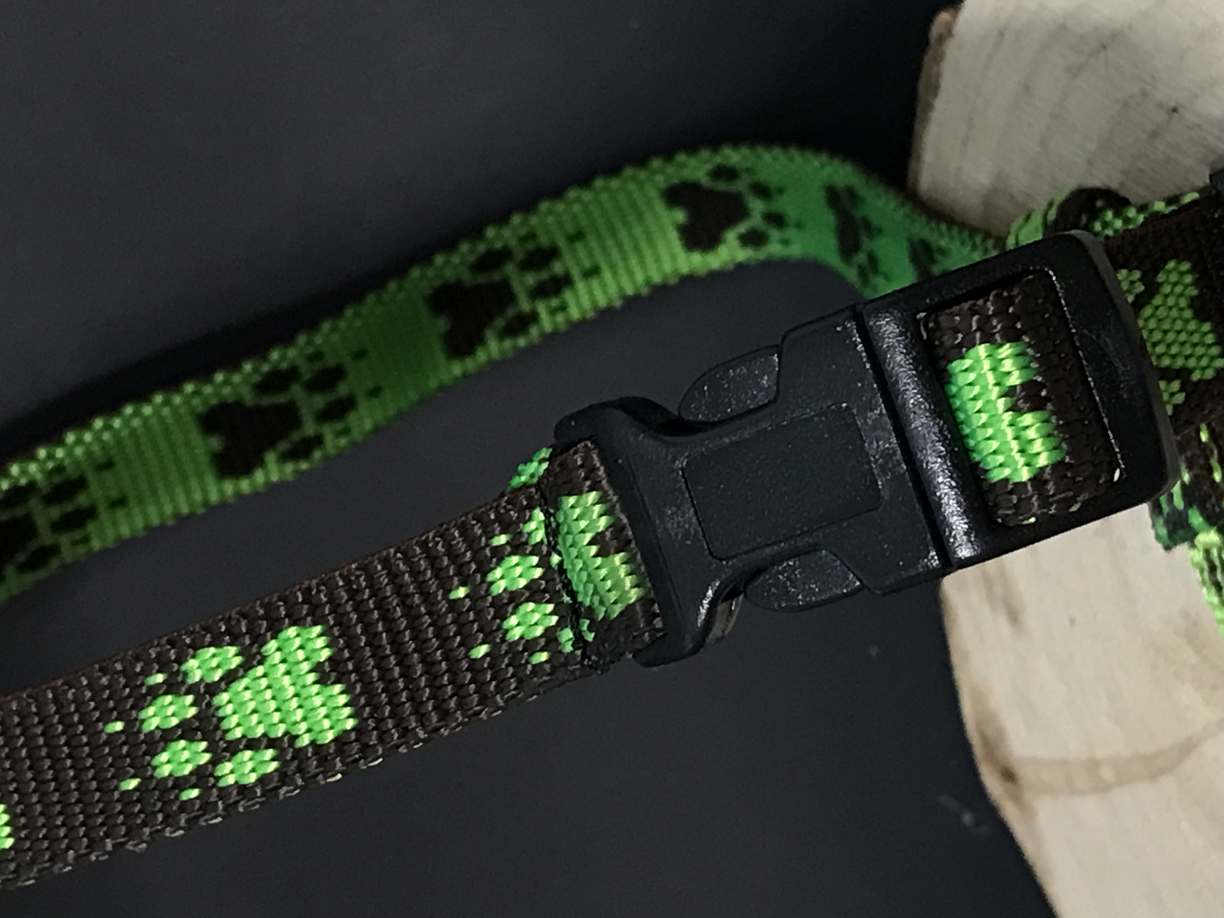 Palkar klasický postroj pre psov 28 cm - 45 cm veľ. 2 hnedo-zelená s labkami