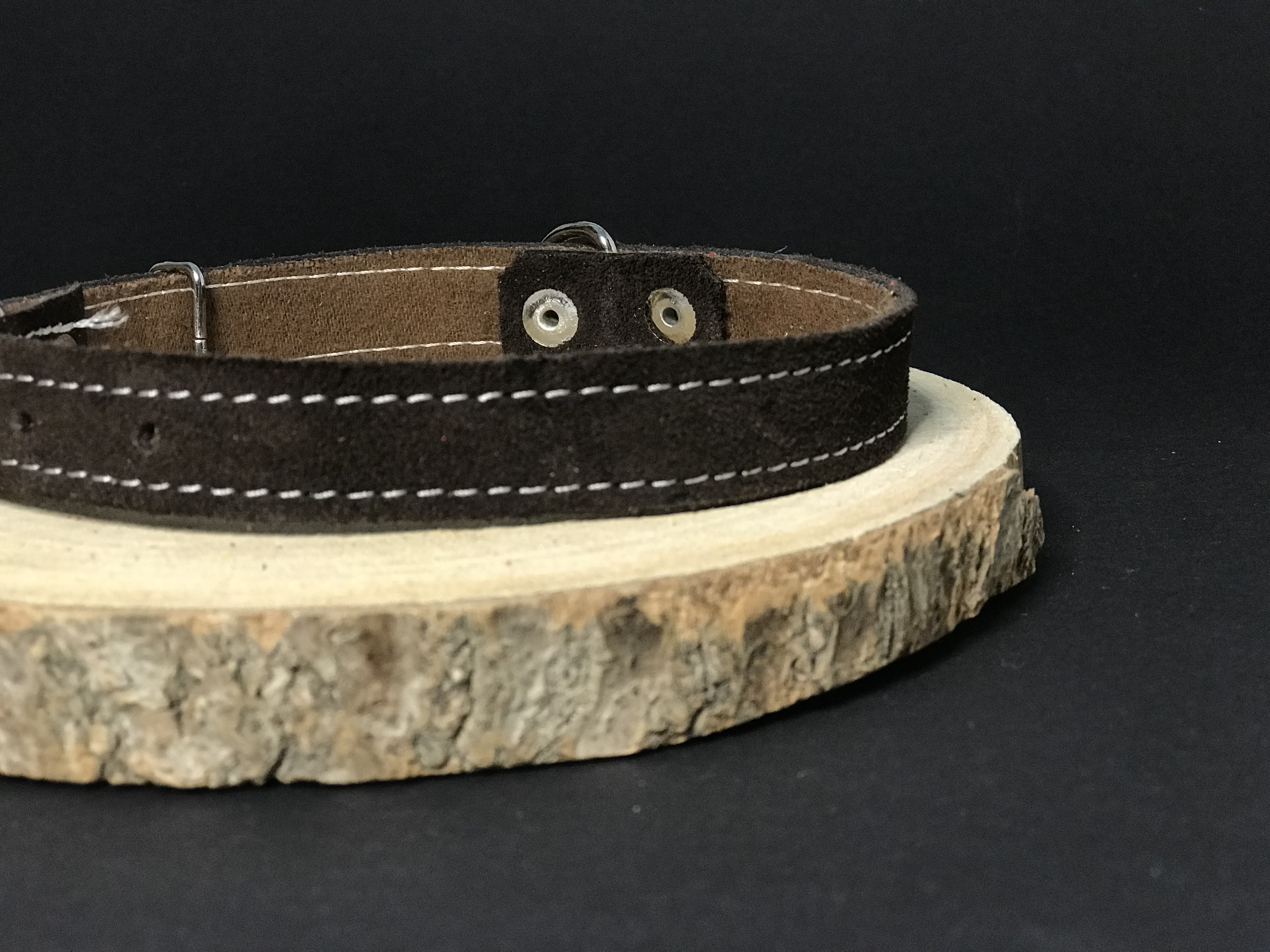 Palkár obojok z velúrovej kože pre psov 40 cm x 18 mm hnedá