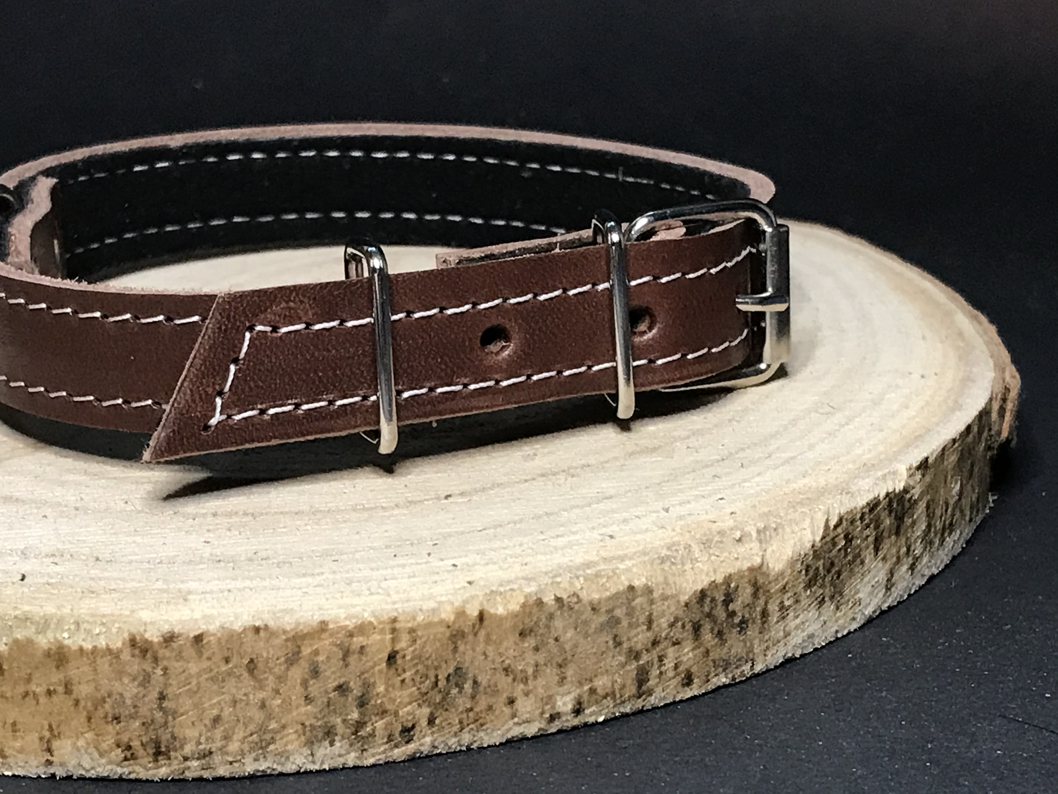 Palkar obojok z kože hladenice pre psov 30 cm x 14 mm hnedá