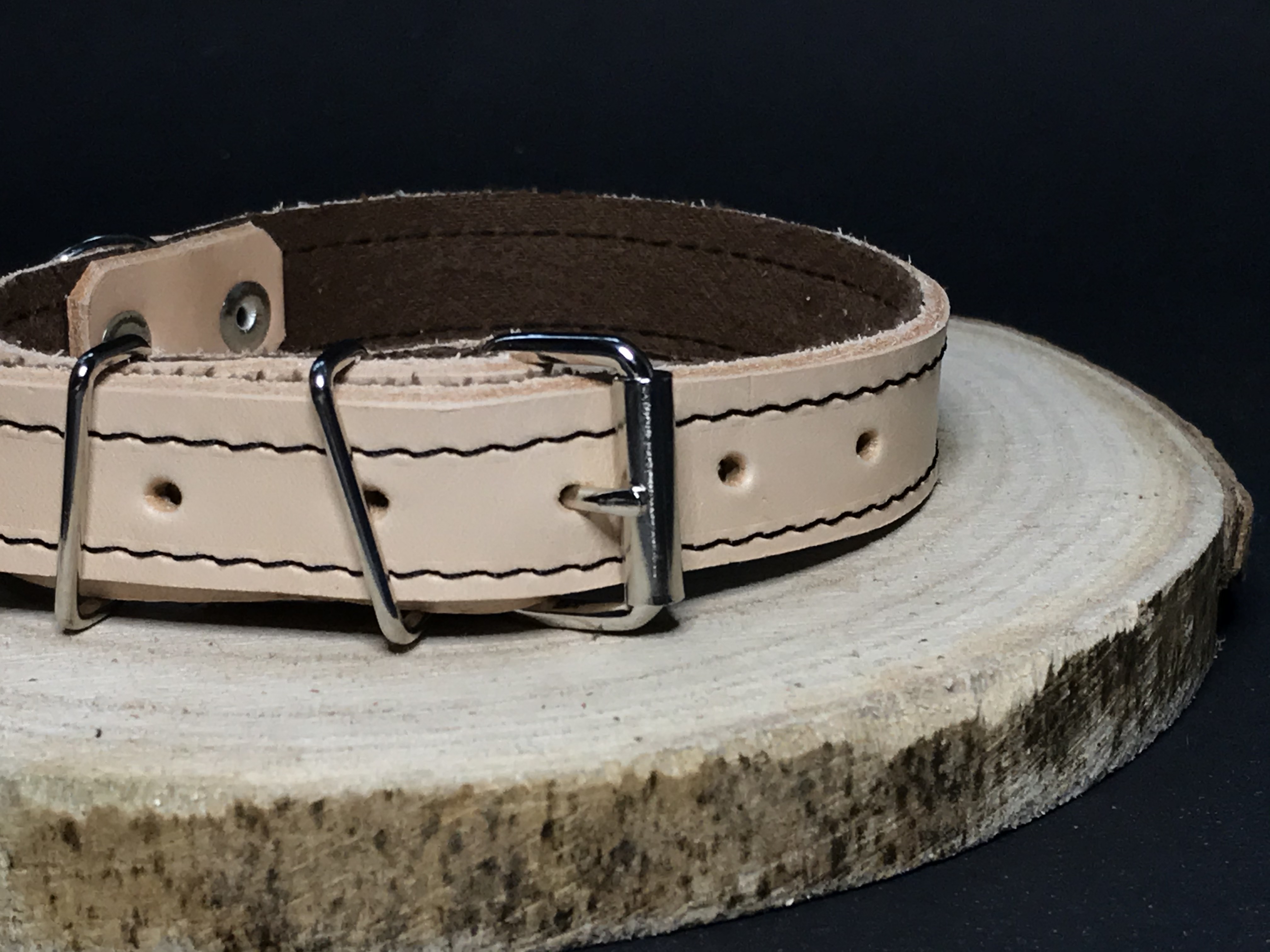 Palkar obojok z kože hladenice pre psov 40 cm x 18 mm prírodný