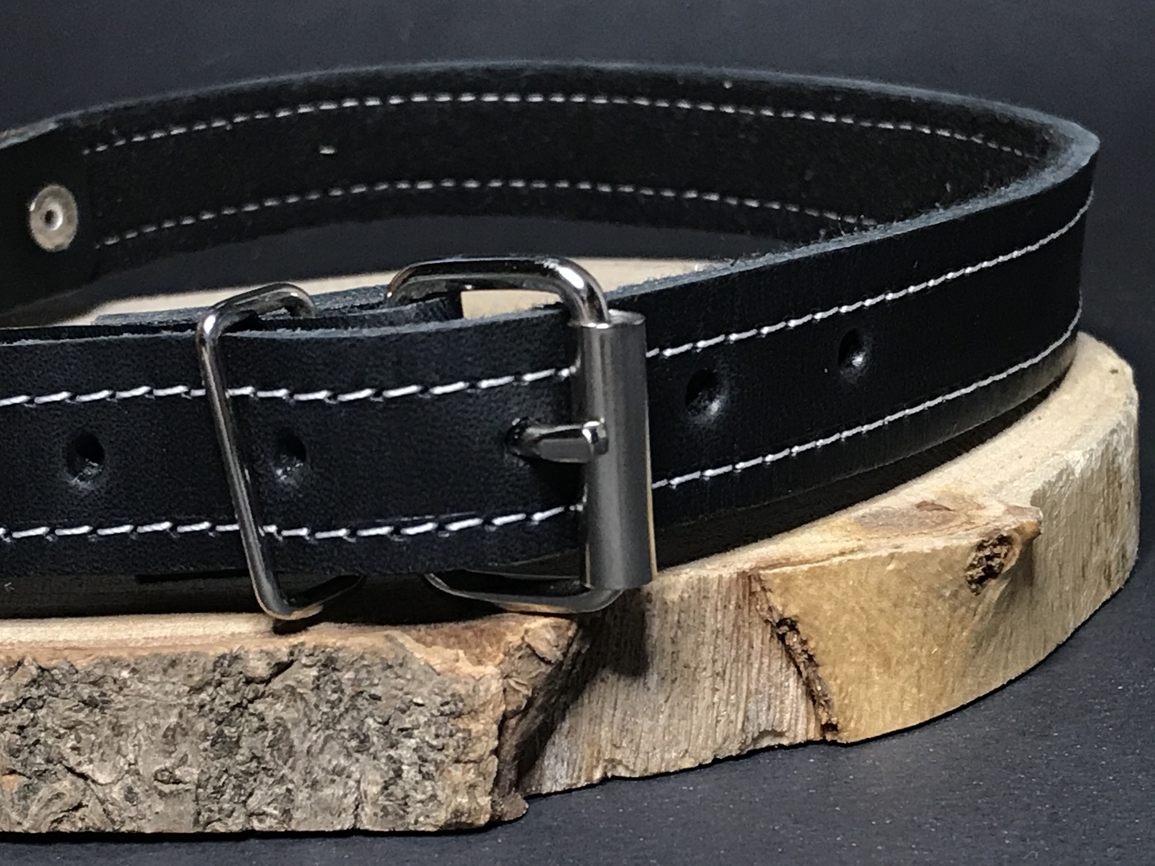 Palkar obojok z kože hladenice pre psov 60 cm x 24 mm čierny