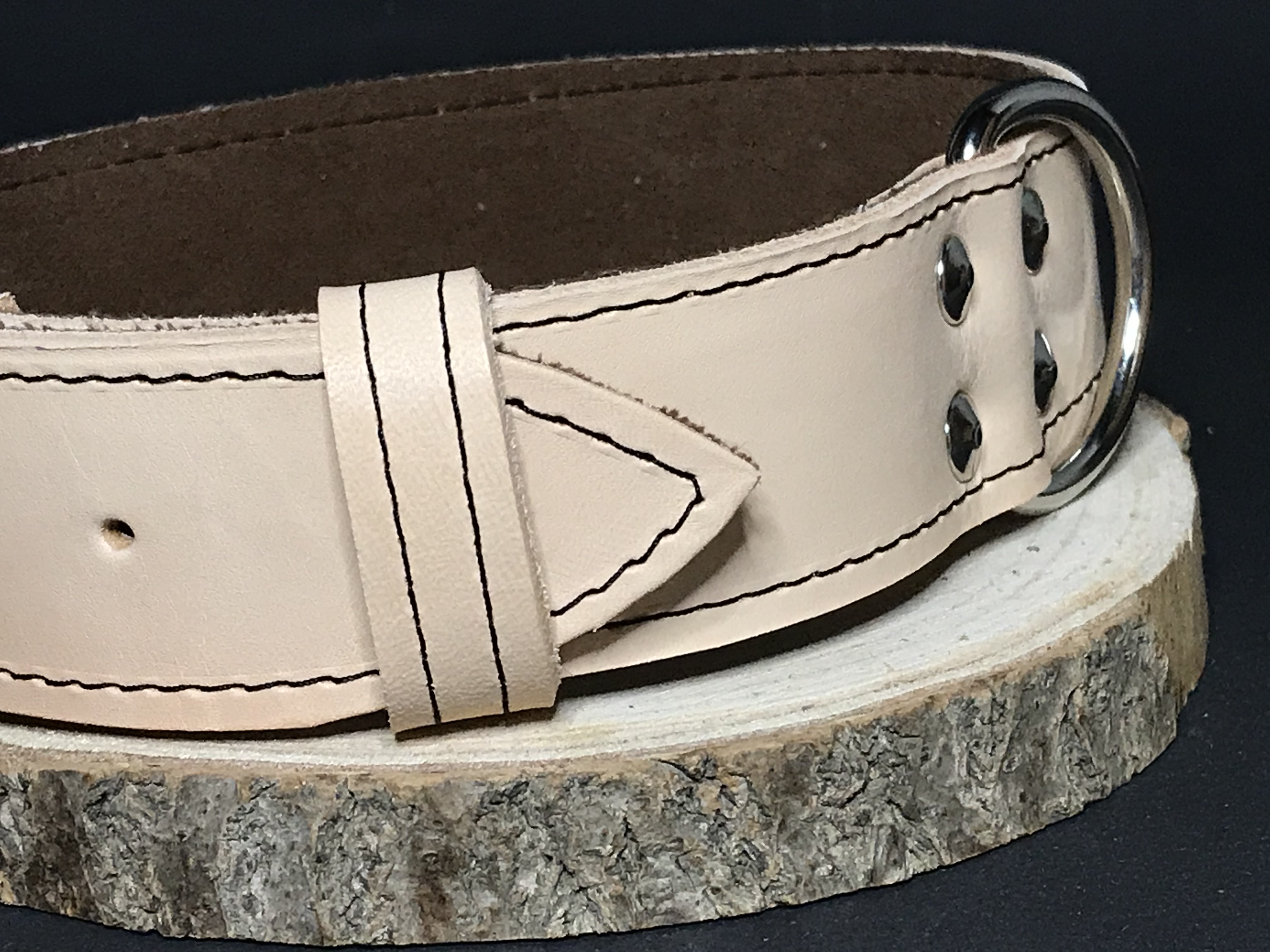 Palkar obojok z kože hladenice pre psov 65 cm x 40 mm prírodný