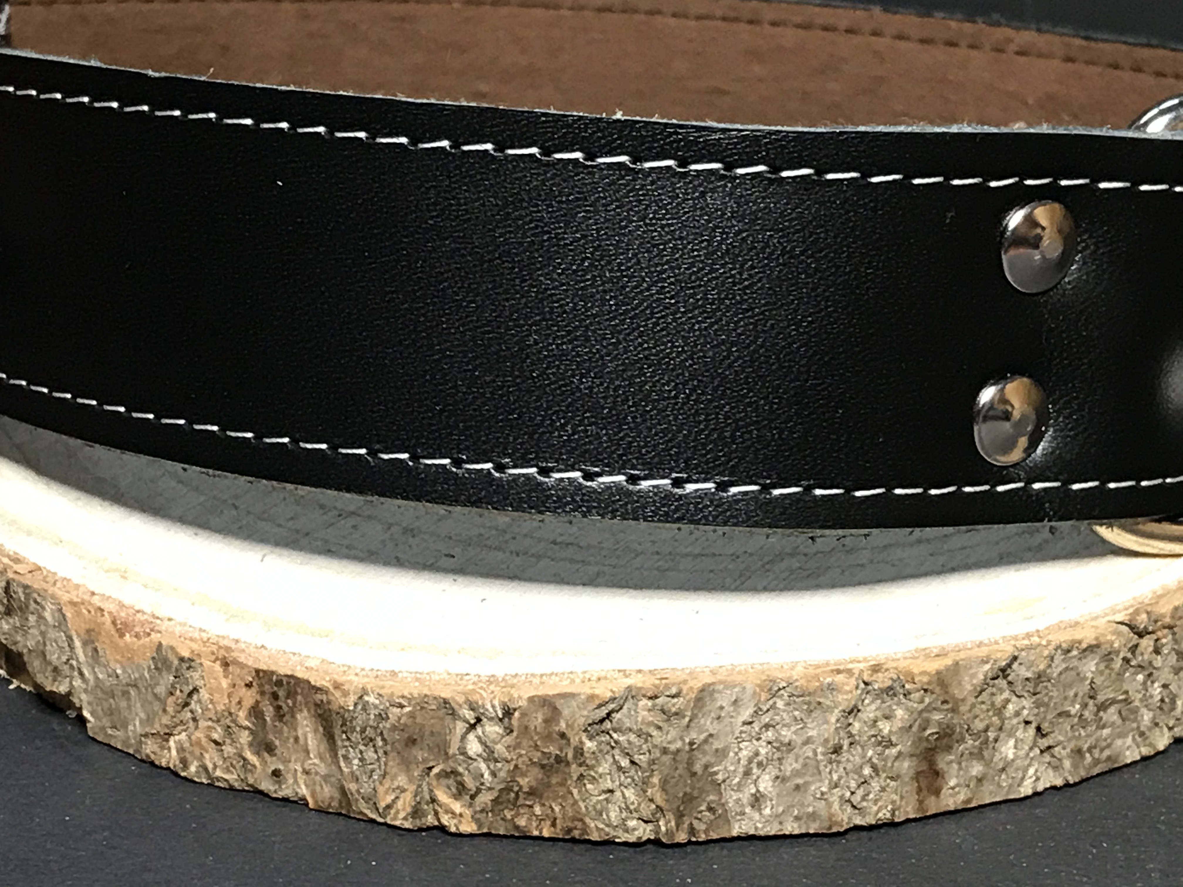 Palkar obojok z kože hladenice pre psy 80 cm x 40 mm čierny