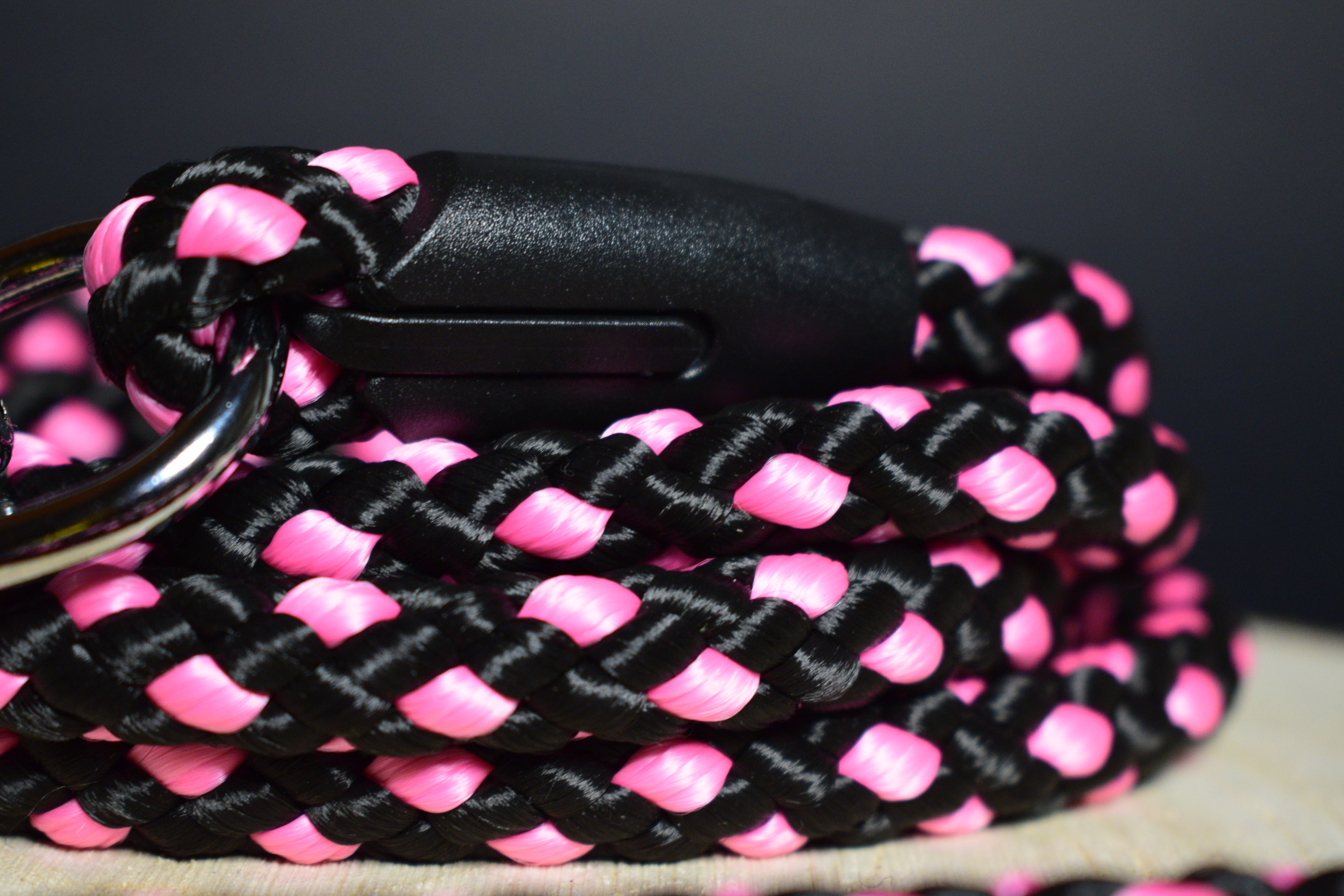 Palkar vodítko pre psov 150 cm x 10 mm čierno-ružová