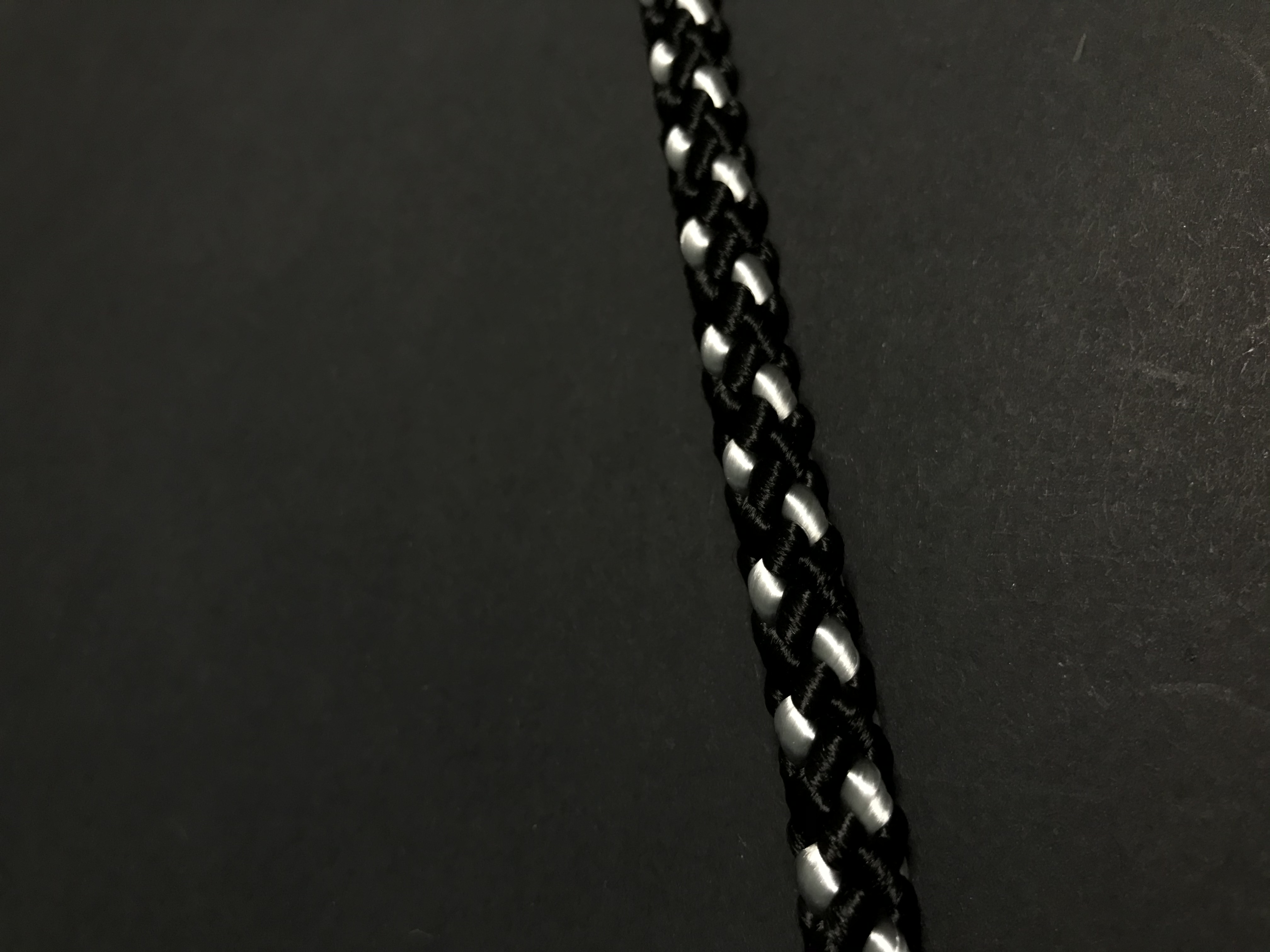 Palkar prepínacie vodítko pre psov 250 cm x 8 mm čierno-biela