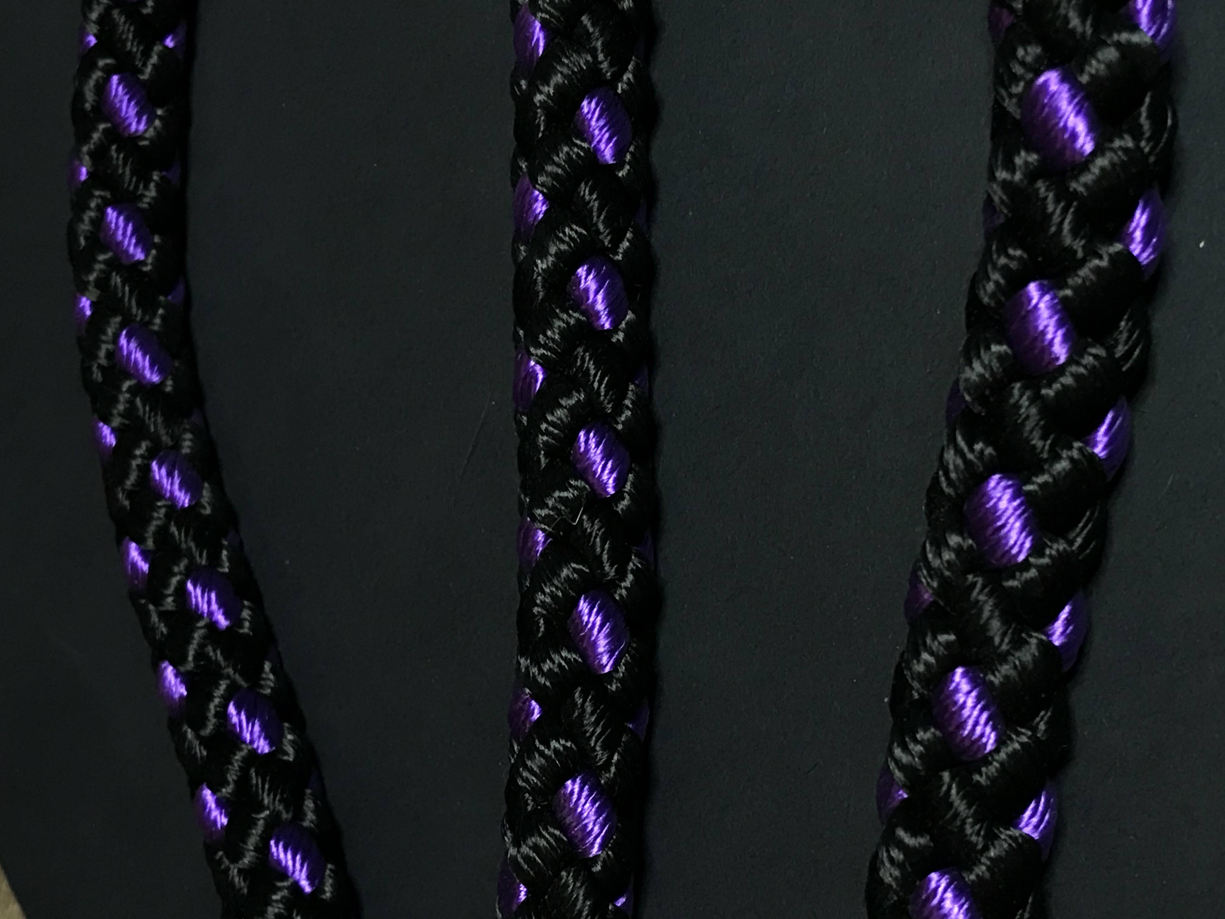 Palkar vodítko roztrojka pre psov 50 cm x 14 mm čierno-fialová