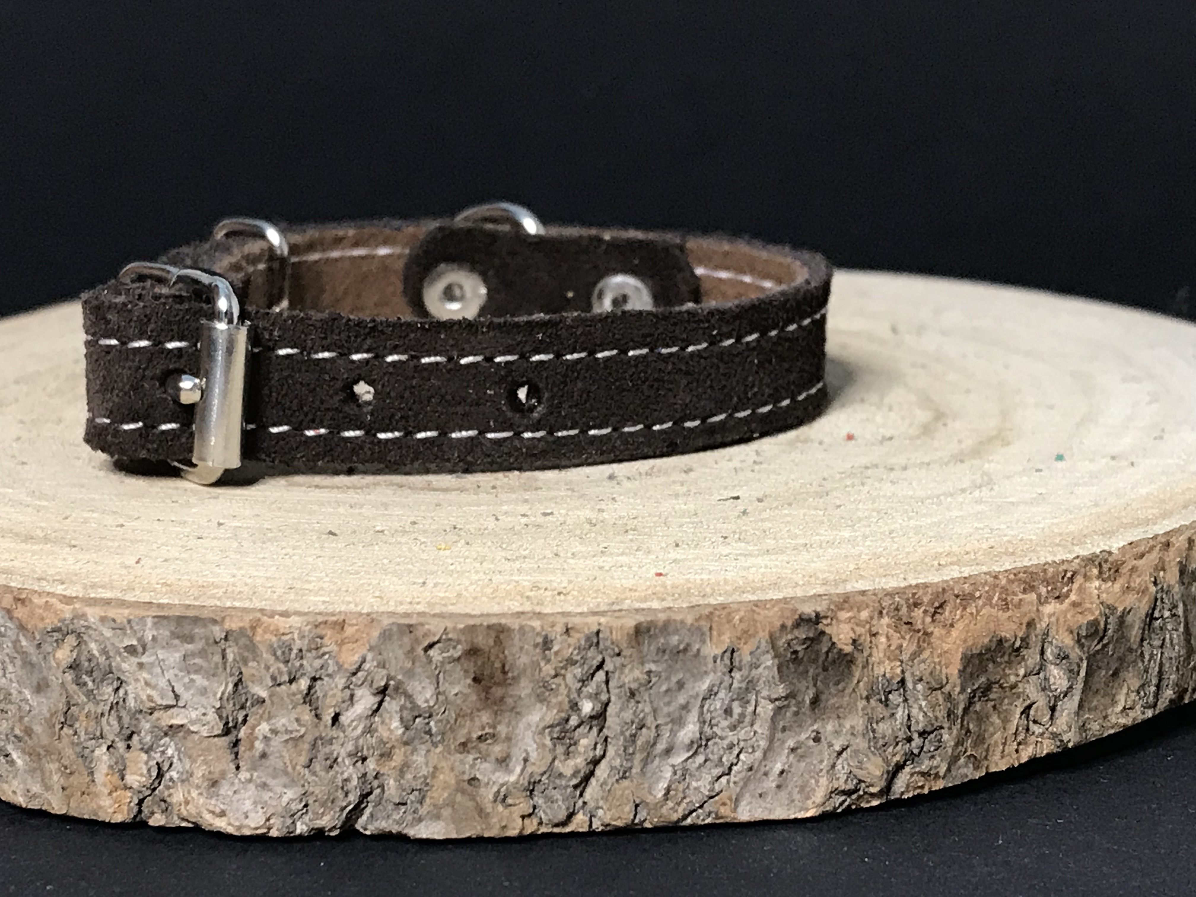 Palkar obojok z velúrovej kože pre psov 25 cm x 14 mm hnedá