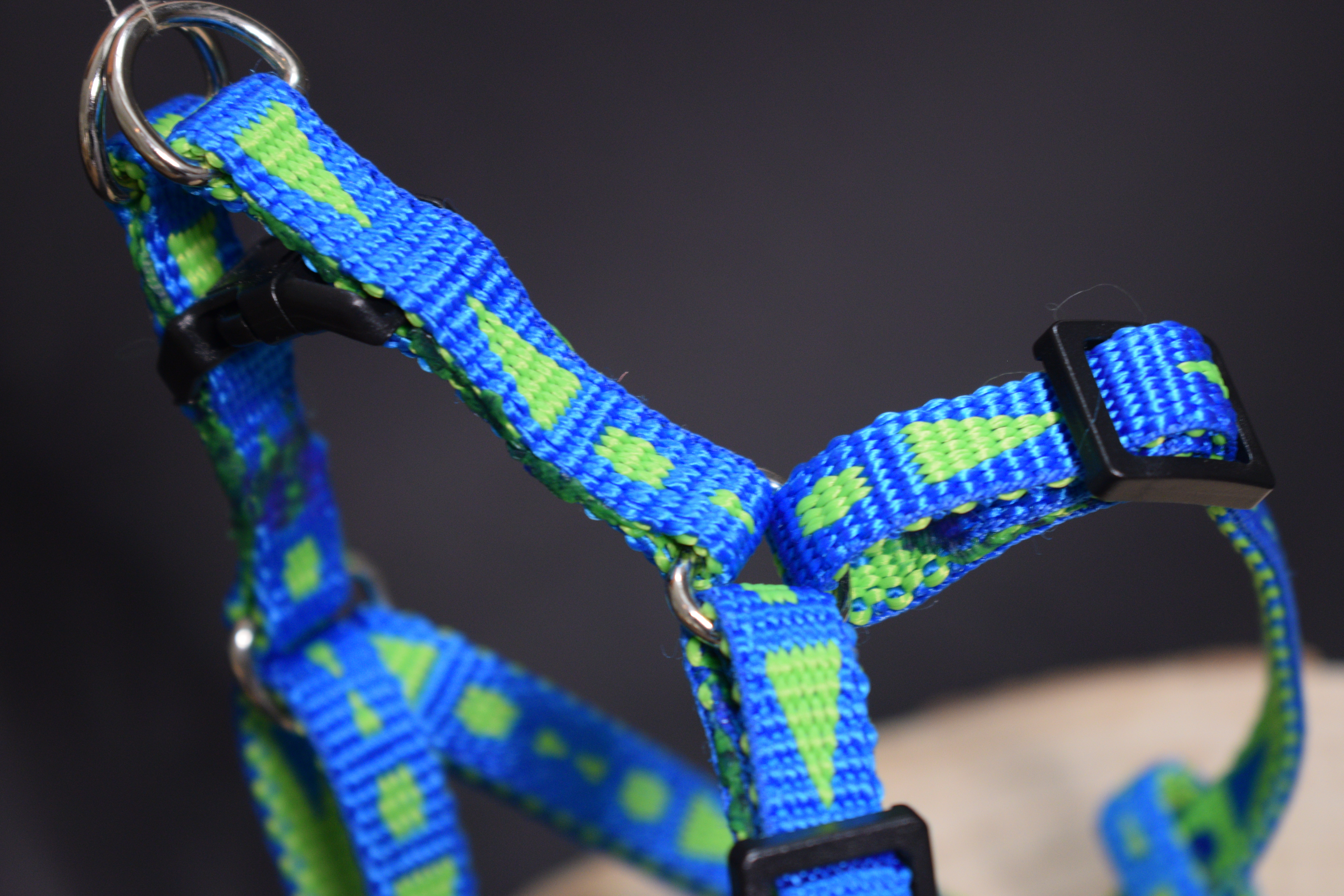 Palkar motýlik postroj pre psov 28 cm - 40 cm veľ. 1 modro-zelená s šípkami