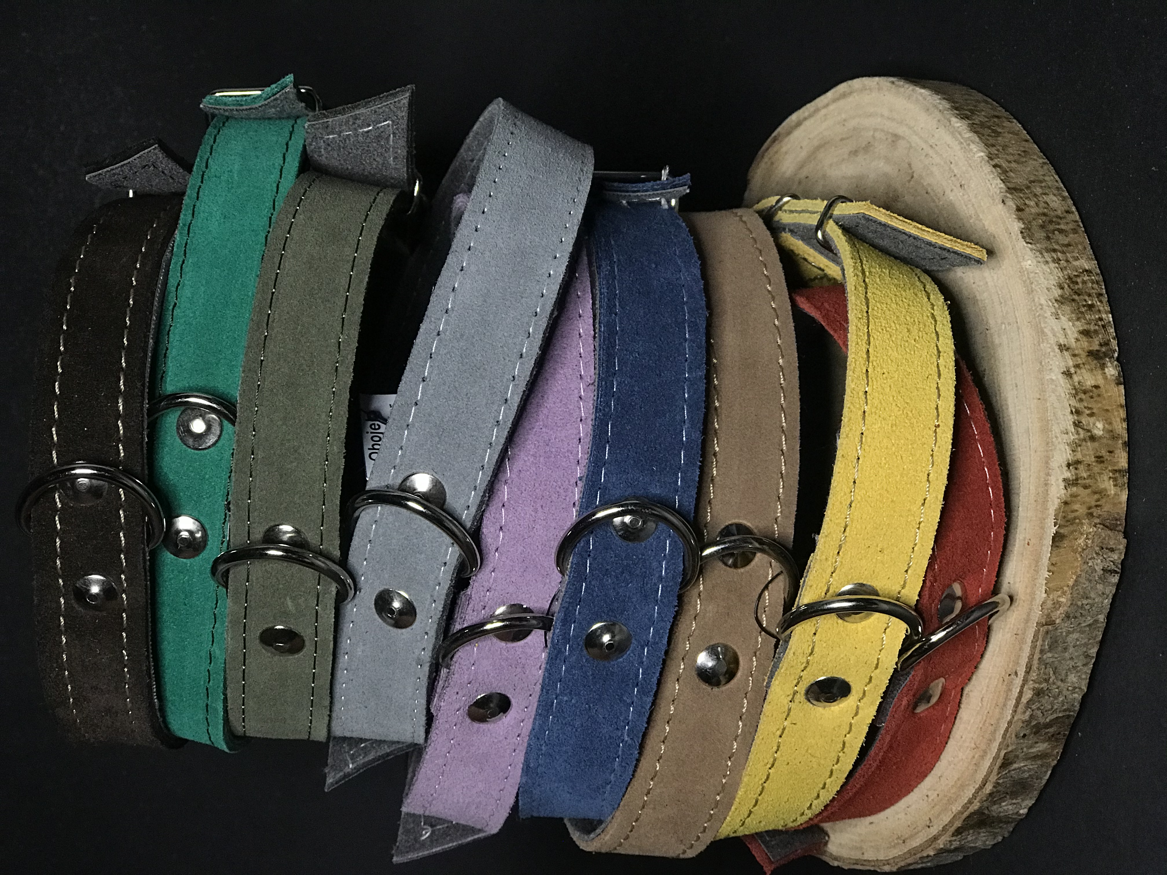 Palkar obojok z velúrovej kože pre psov 50 cm x 22 mm modrá