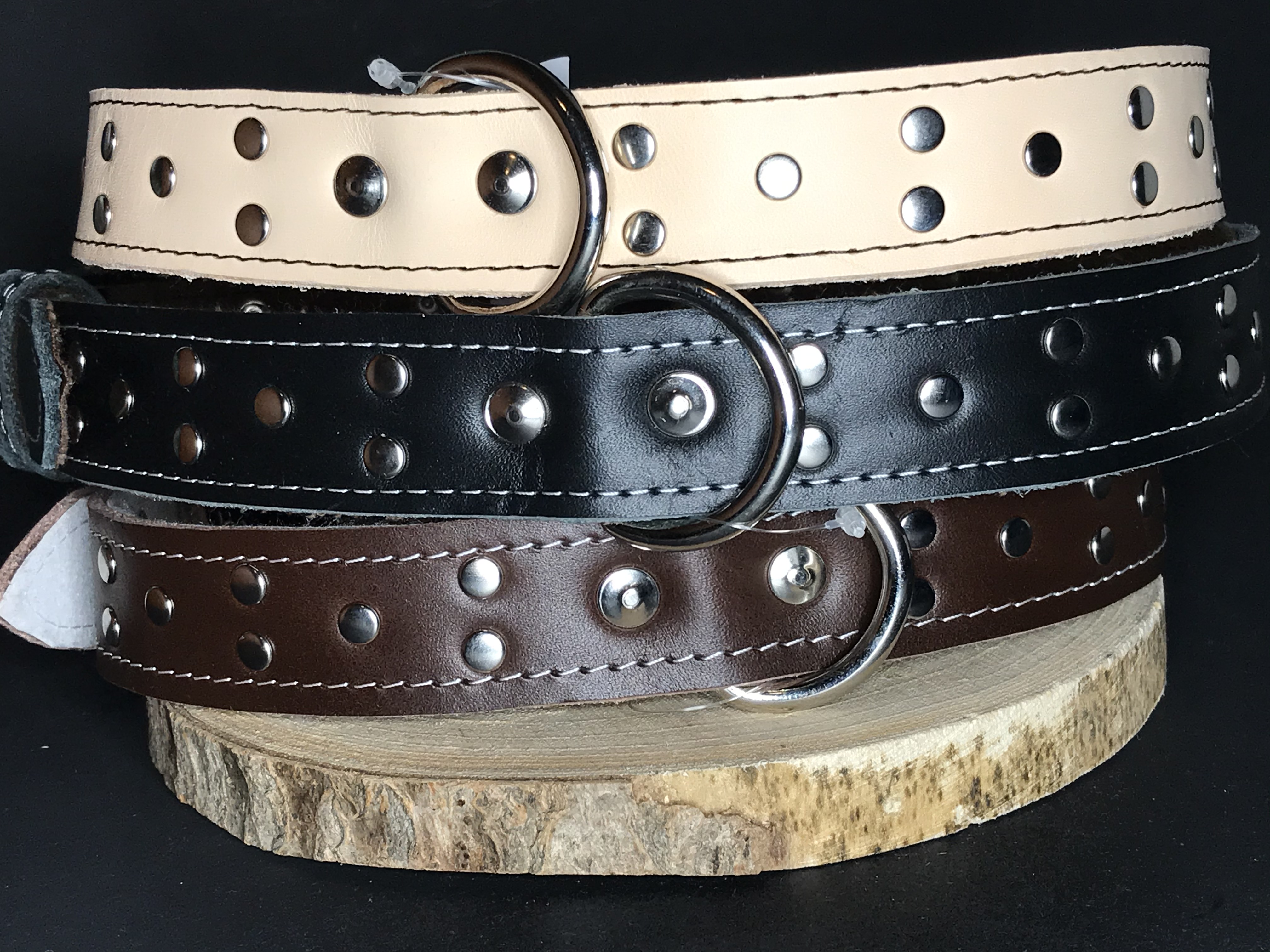 Palkar zdobený obojok z kože hladenice pre psov 80 cm x 30 mm čierny