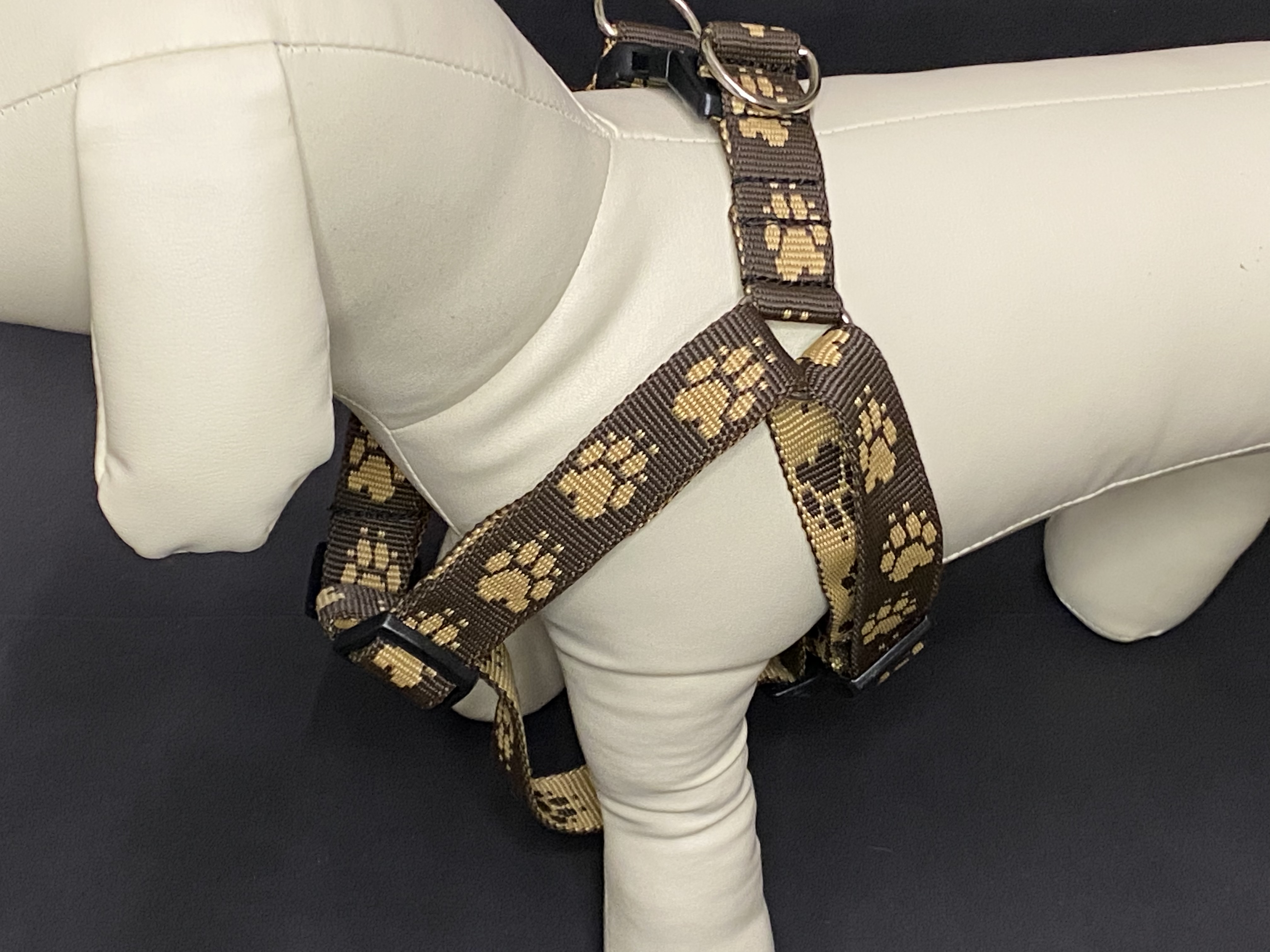 Palkar motýlik postroj pre psov 48 cm - 72 cm veľ. 4 hnedá s labkami