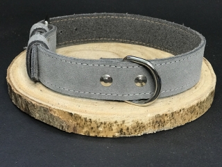 Palkar obojok z velúrovej kože pre psov 50 cm x 30 mm sivá