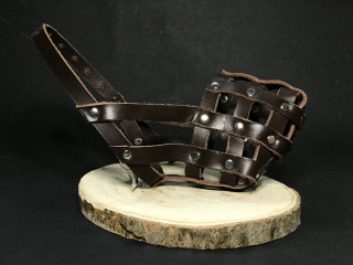 Palkar kožený náhubok pre psov veľ. 2 24 cm x 7 cm hnedá