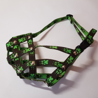 Palkar nylonový náhubok pre skrátený ňufák pre psov veľ. 5 33 cm x 8 cm čierno-zelená