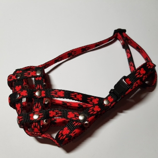 Palkar nylonový náhubok pre skrátený ňufák pre psov veľ. 1 18 cm x 4 cm čierno-červená
