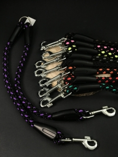 Palkar vodítko rozdvojka pre psov 50 cm x 14 mm čierno-fialová