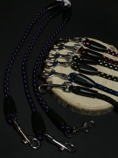 Palkar vodítko roztrojka pre psov 40 cm x 8 mm čierno-fialová