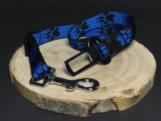 Palkar bezpečnostný pás do auta pre stredne veľké psy 55 cm x 20 mm čierno-modrá s labkami