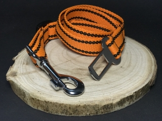 Palkar bezpečnostný pás do auta pre veľké psy 65 cm x 25 mm oranžová s páskami