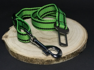 Palkar bezpečnostný pás do auta pre veľké psy 65 cm x 25 mm svetlo-zelená s páskami