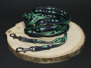 Palkar vodítko prepínacie z popruhu pre psov 250 cm x 10 mm zeleno-modré šípky