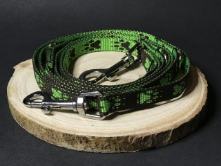 Palkar vodítko prepínacie z popruhu pre psov 250 cm x 16 mm čierno-zelená s labkami