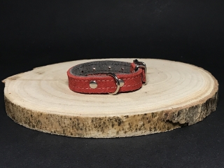 Palkar obojok z velúrovej kože pre psov 20 cm x 12 mm tmavo-červená